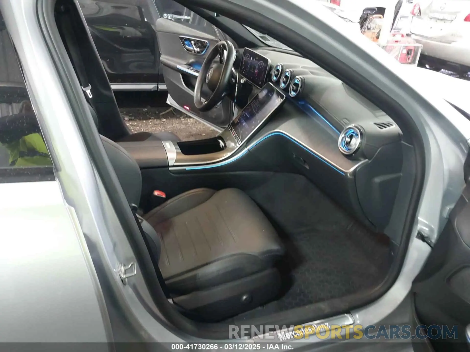 5 Photograph of a damaged car W1KAF4GB8PR105415 MERCEDES-BENZ C 300 2023