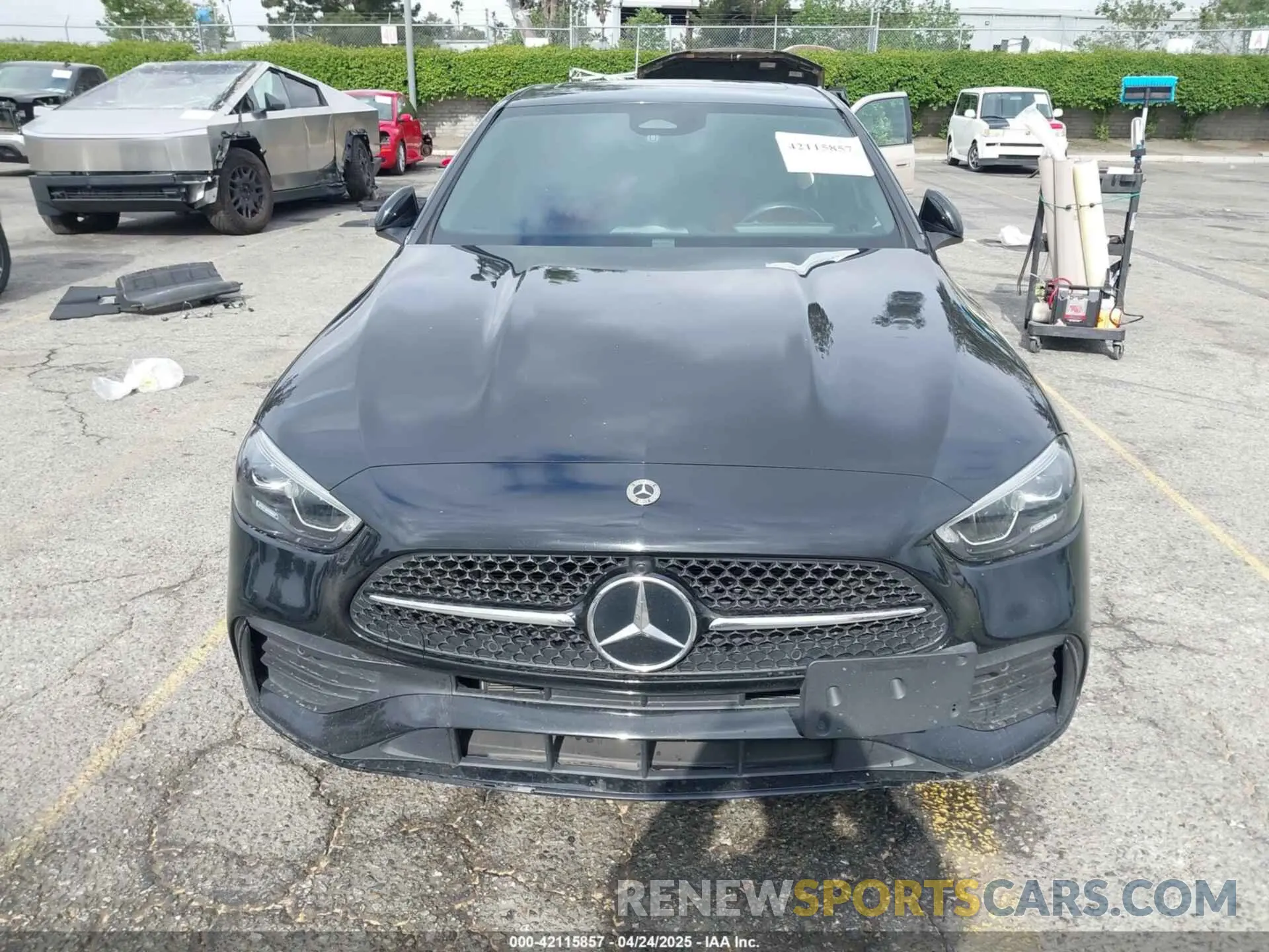 12 Photograph of a damaged car W1KAF4GB8PR136695 MERCEDES-BENZ C 300 2023