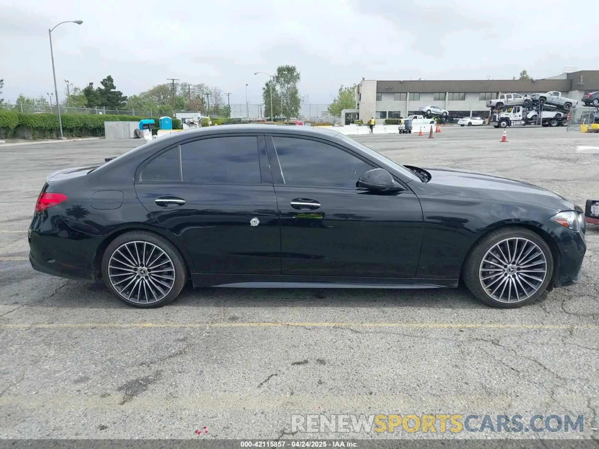 13 Photograph of a damaged car W1KAF4GB8PR136695 MERCEDES-BENZ C 300 2023