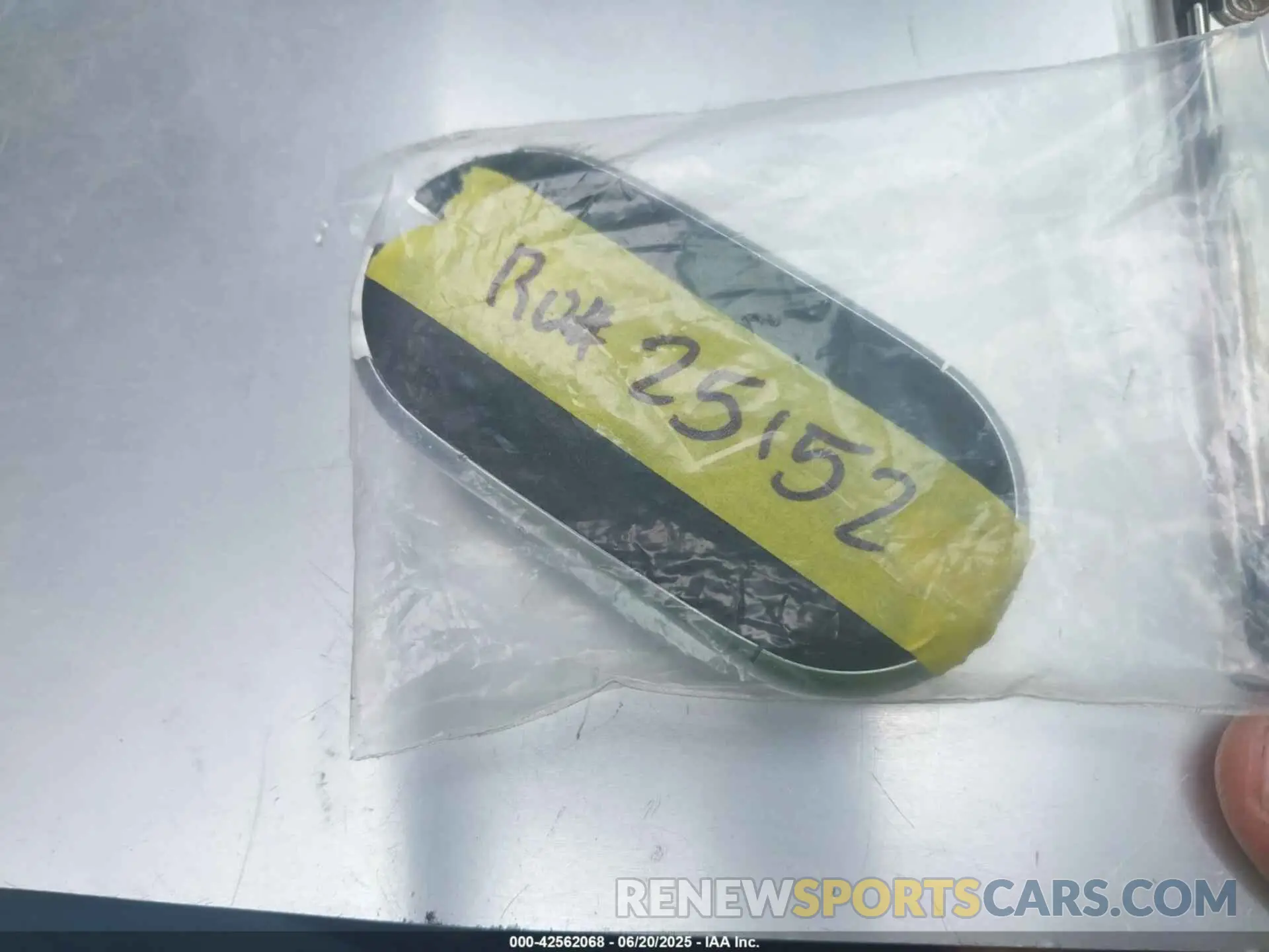 11 Photograph of a damaged car W1KAF4GB8PR144957 MERCEDES-BENZ C 300 2023