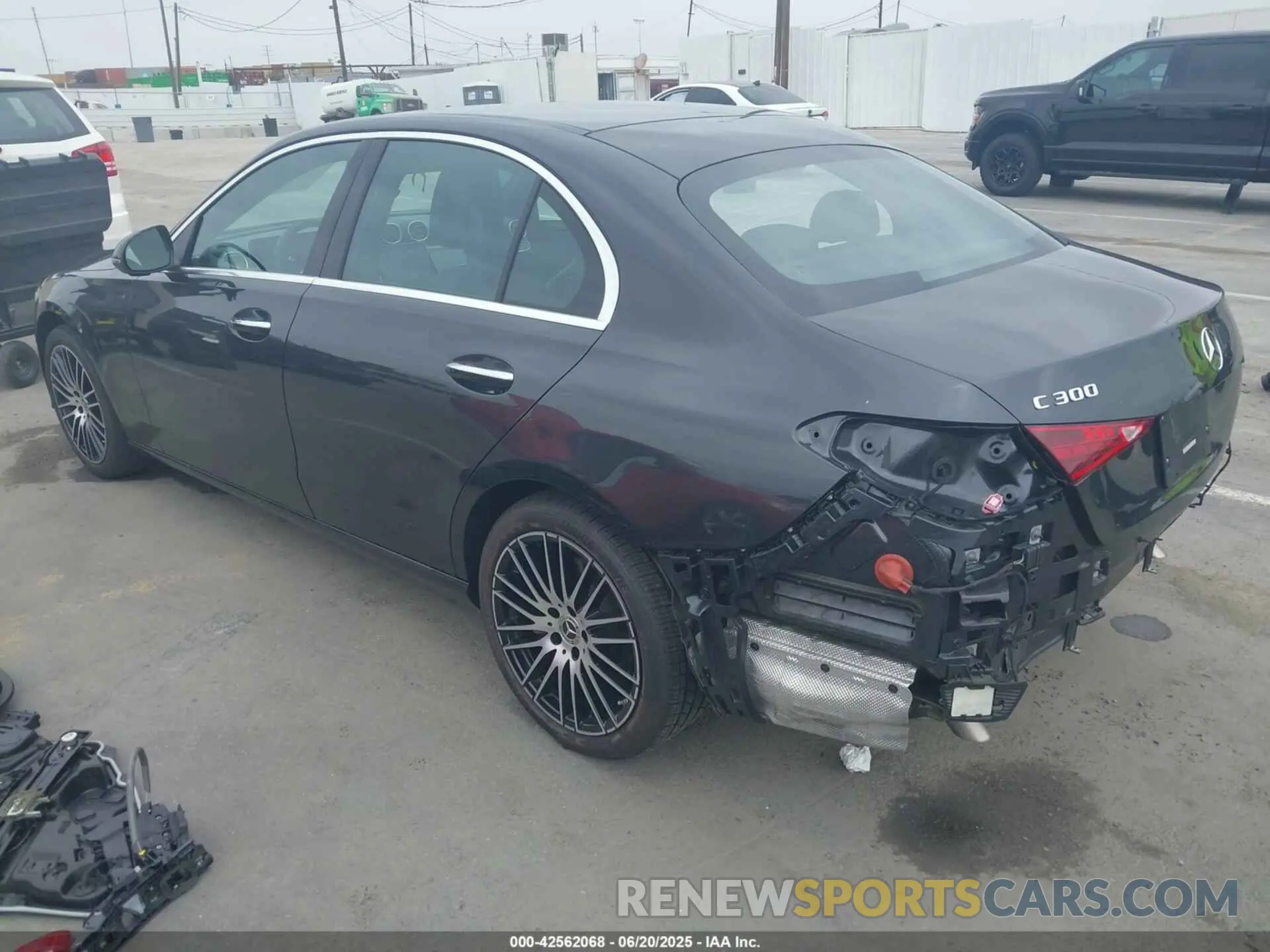 3 Photograph of a damaged car W1KAF4GB8PR144957 MERCEDES-BENZ C 300 2023