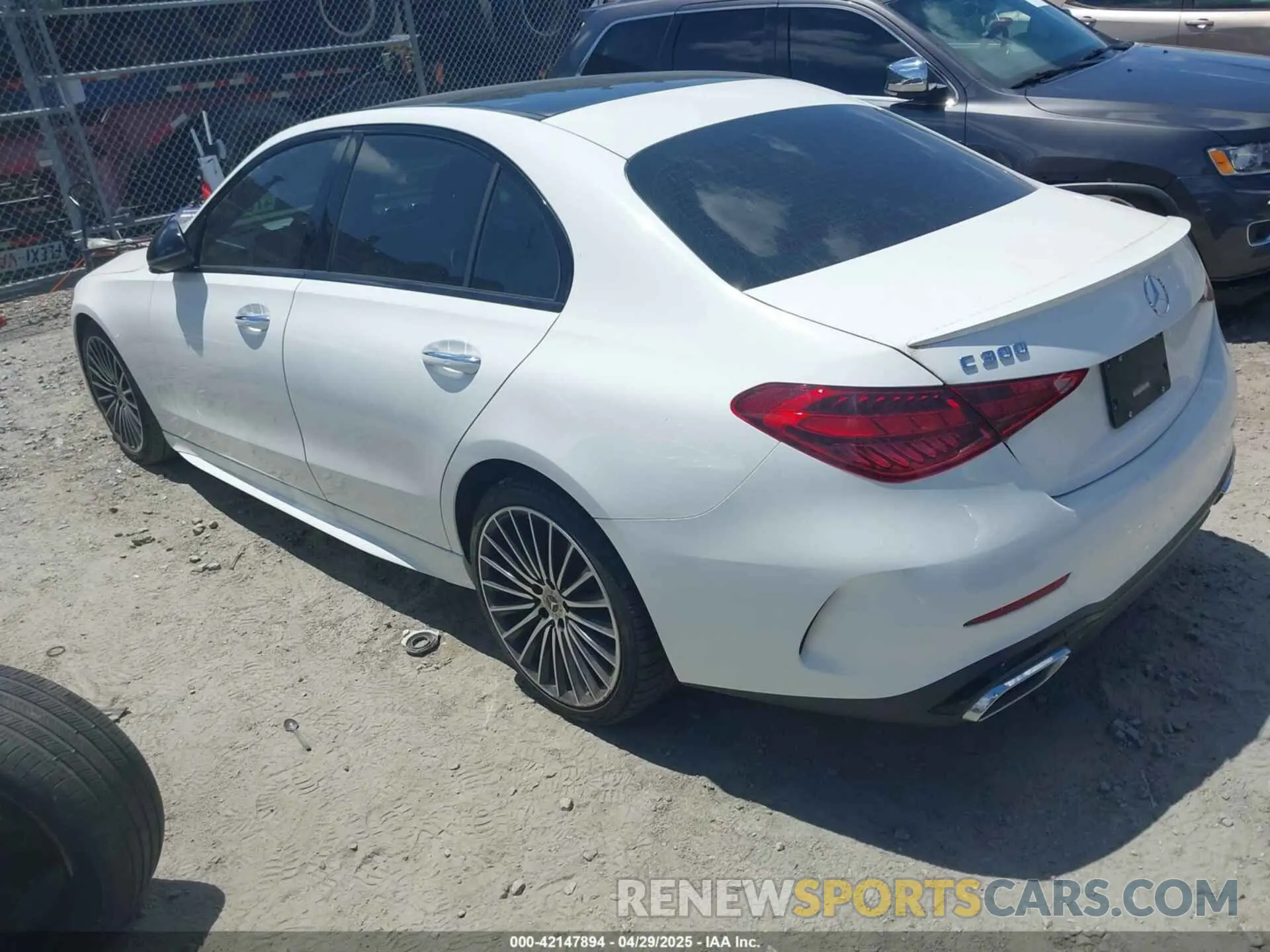 3 Photograph of a damaged car W1KAF4GB9PR090892 MERCEDES-BENZ C 300 2023