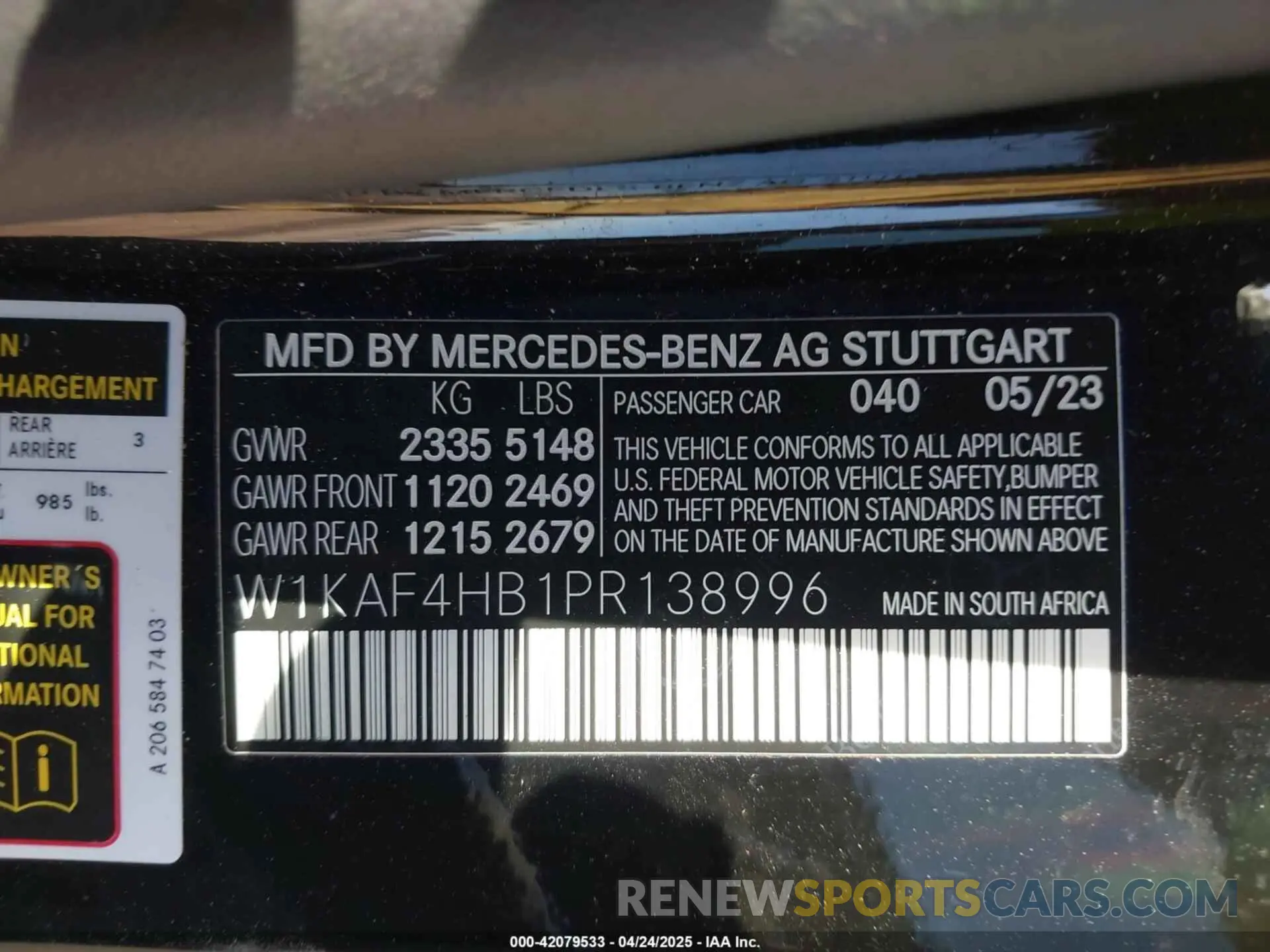 9 Photograph of a damaged car W1KAF4HB1PR138996 MERCEDES-BENZ C 300 2023