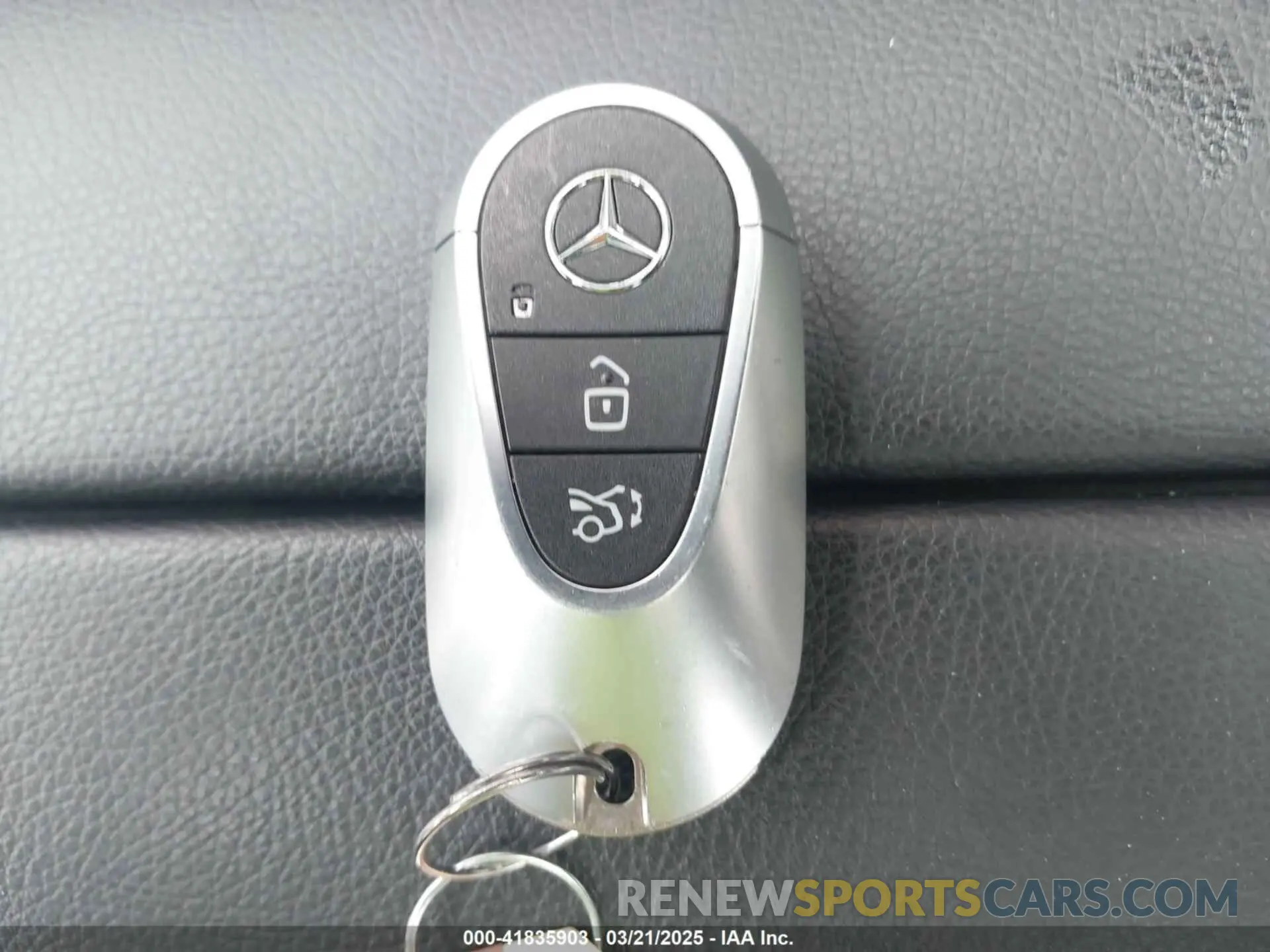 11 Photograph of a damaged car W1KAF4HB2PR082535 MERCEDES-BENZ C 300 2023