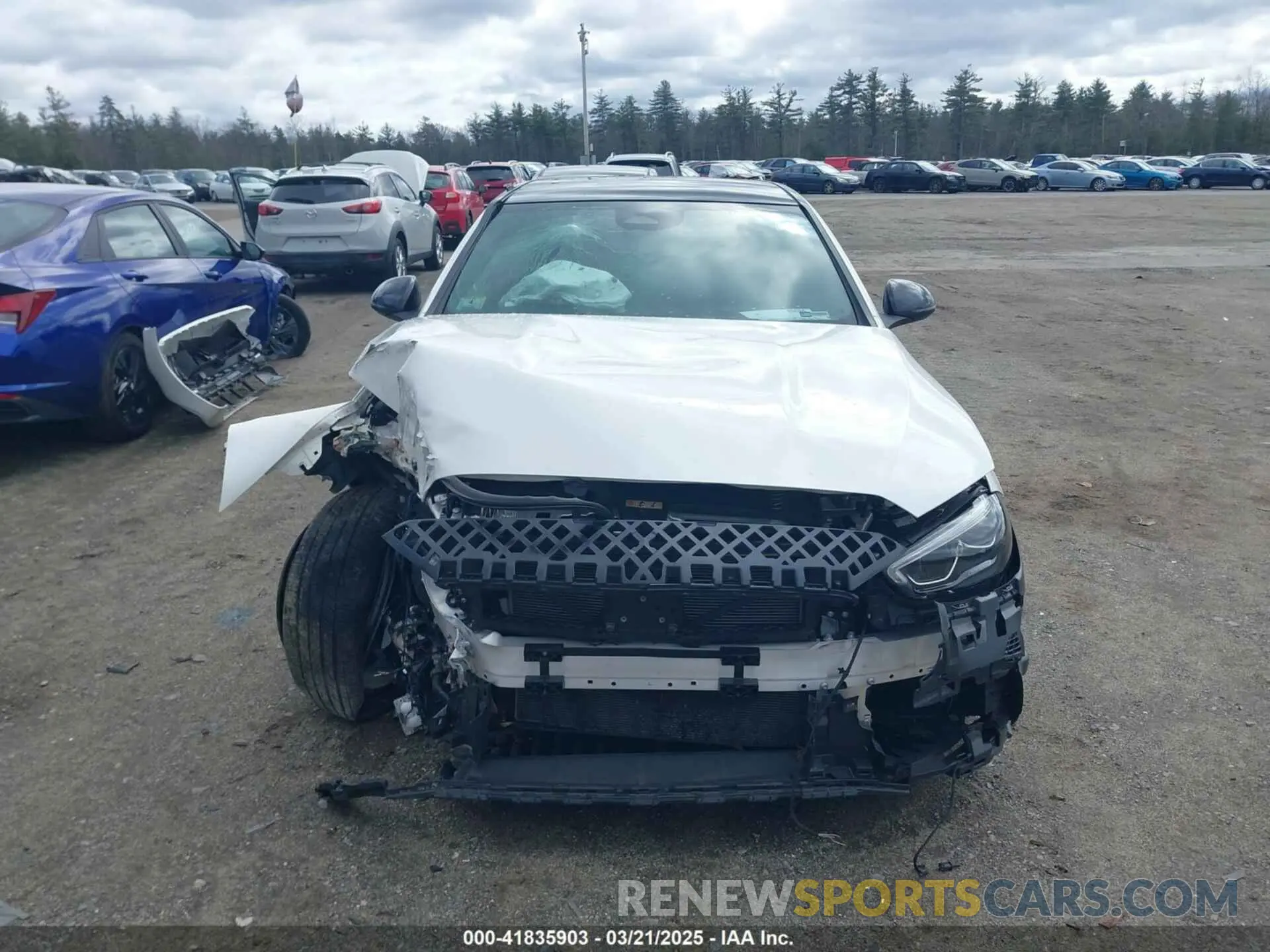 6 Photograph of a damaged car W1KAF4HB2PR082535 MERCEDES-BENZ C 300 2023