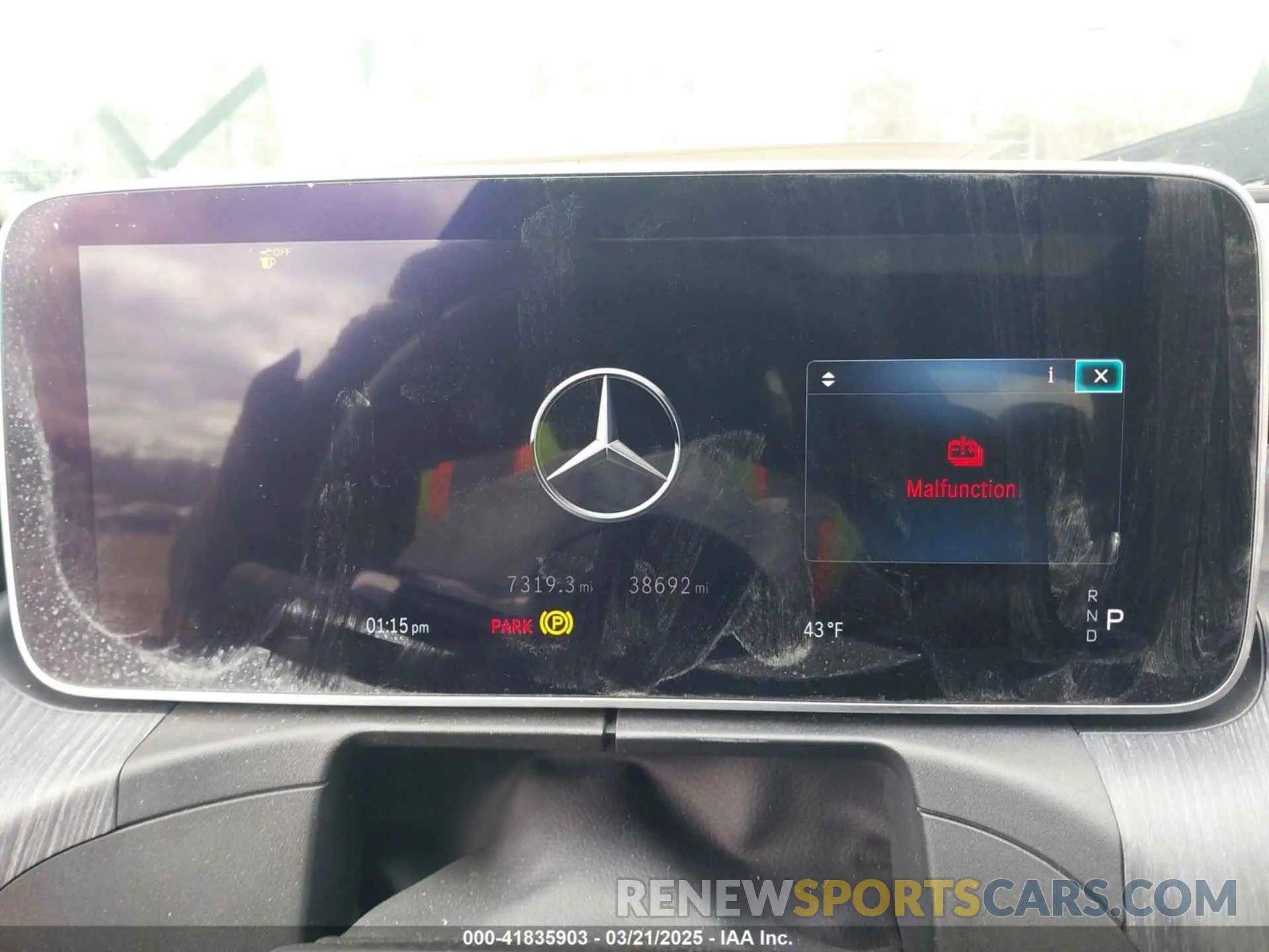 7 Photograph of a damaged car W1KAF4HB2PR082535 MERCEDES-BENZ C 300 2023