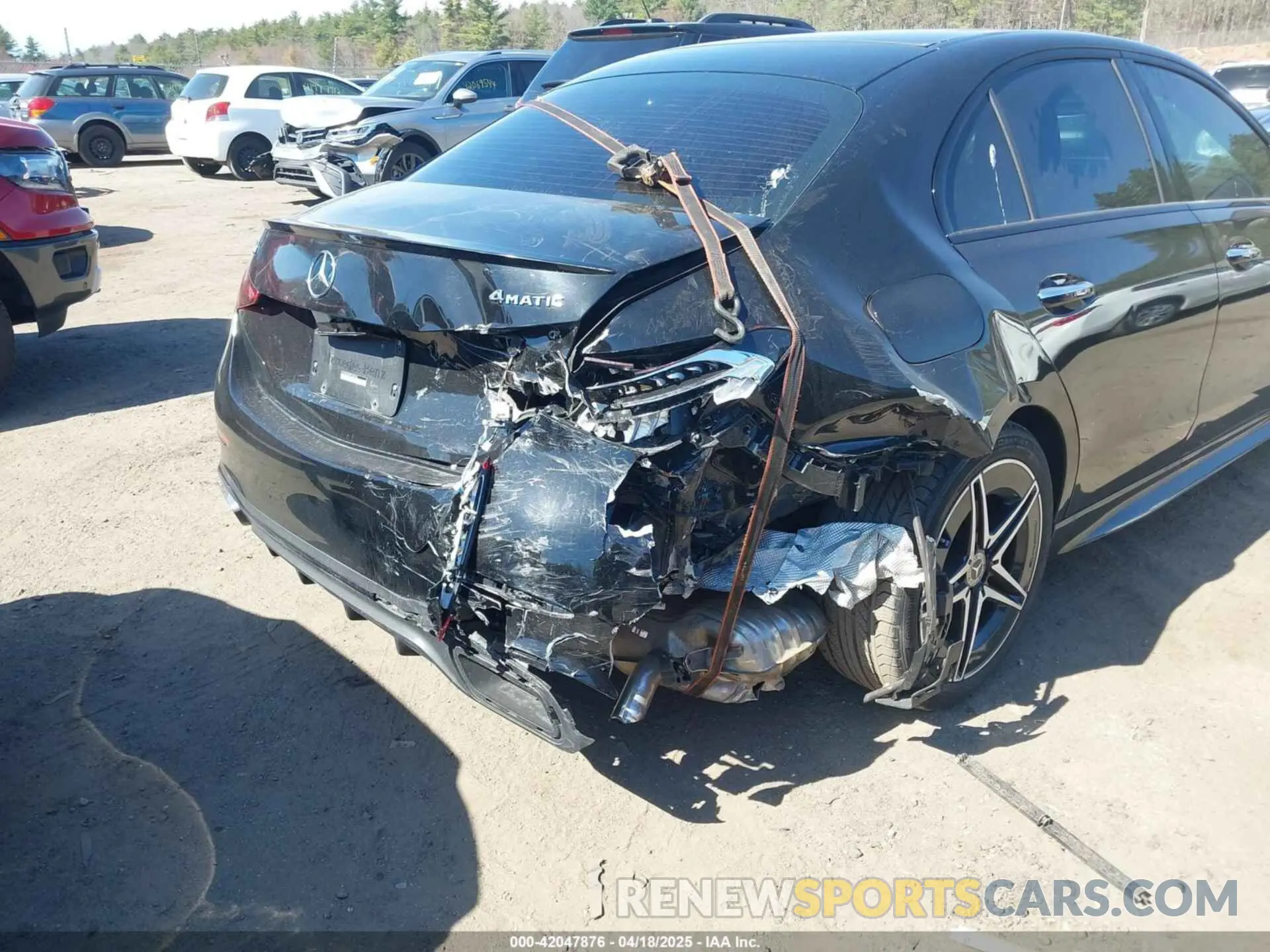 6 Photograph of a damaged car W1KAF4HB3PR104736 MERCEDES-BENZ C 300 2023