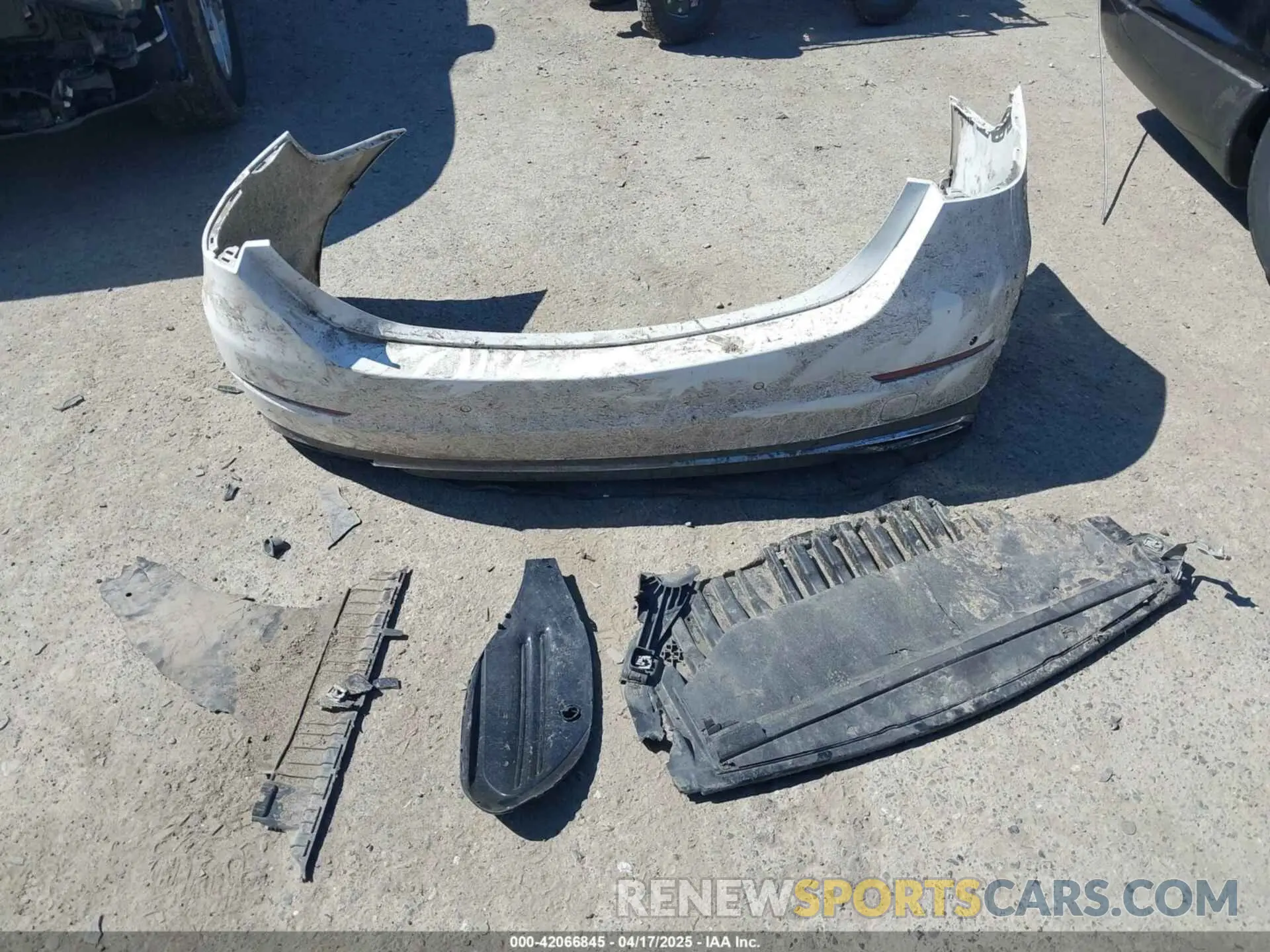 12 Photograph of a damaged car W1KAF4HB3PR138949 MERCEDES-BENZ C 300 2023
