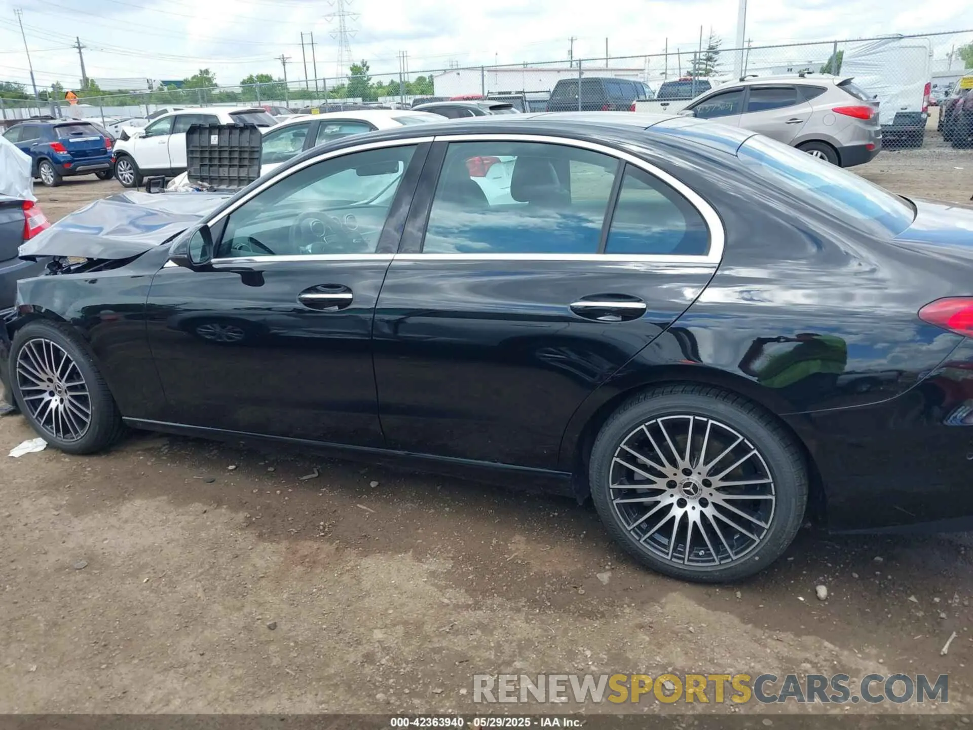 14 Photograph of a damaged car W1KAF4HB7PR120535 MERCEDES-BENZ C 300 2023