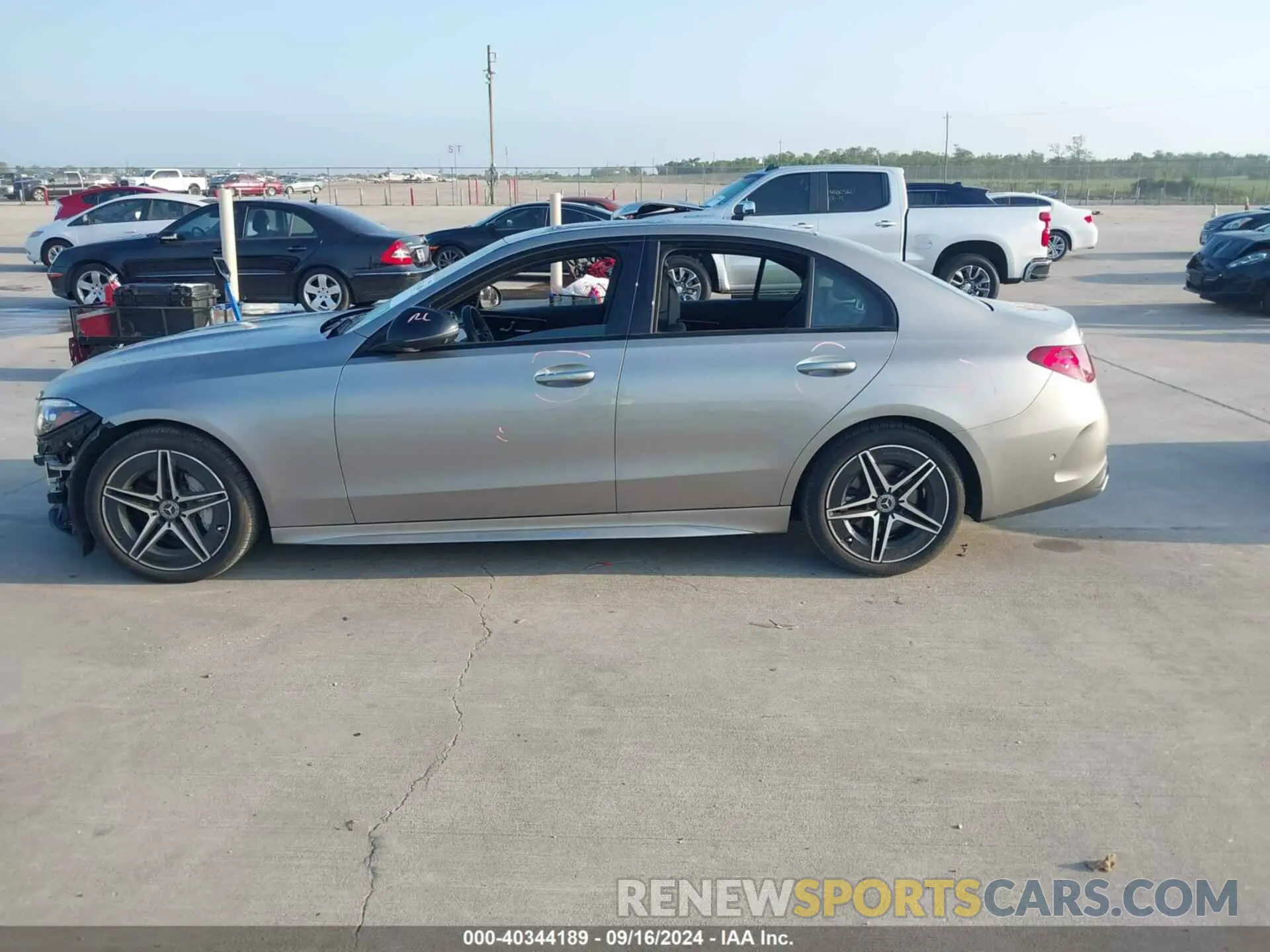 15 Photograph of a damaged car W1KAF4HB9PR153357 MERCEDES-BENZ C 300 2023