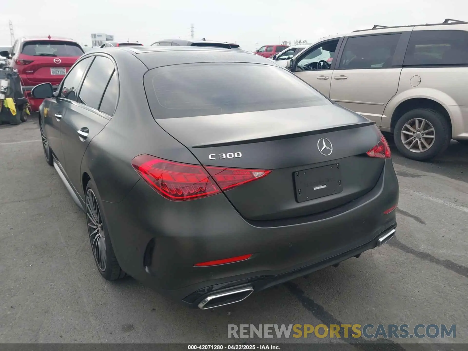 3 Photograph of a damaged car W1KAF4GB0RR228984 MERCEDES-BENZ C 300 2024