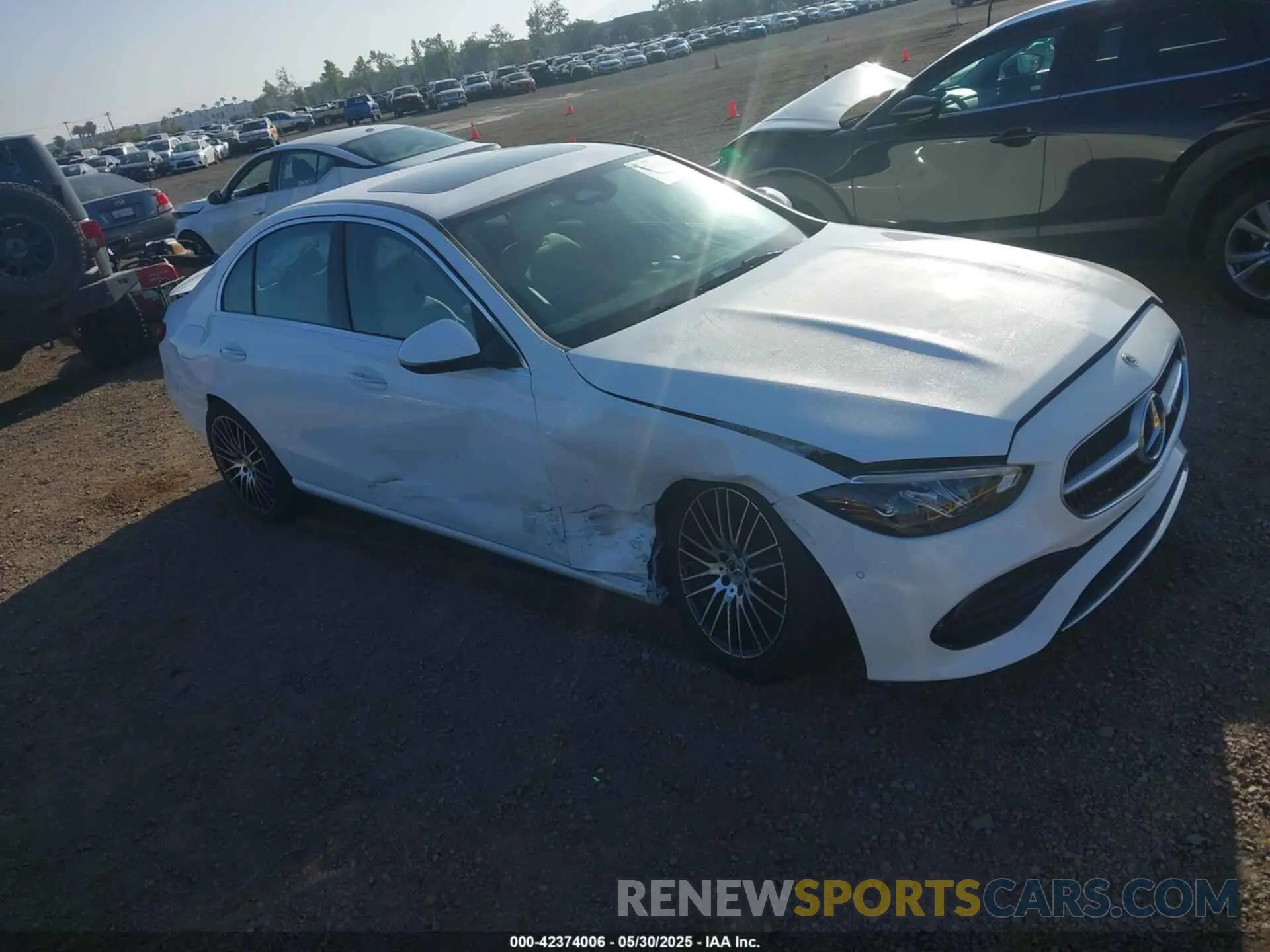 1 Photograph of a damaged car W1KAF4GB0RR234509 MERCEDES-BENZ C 300 2024