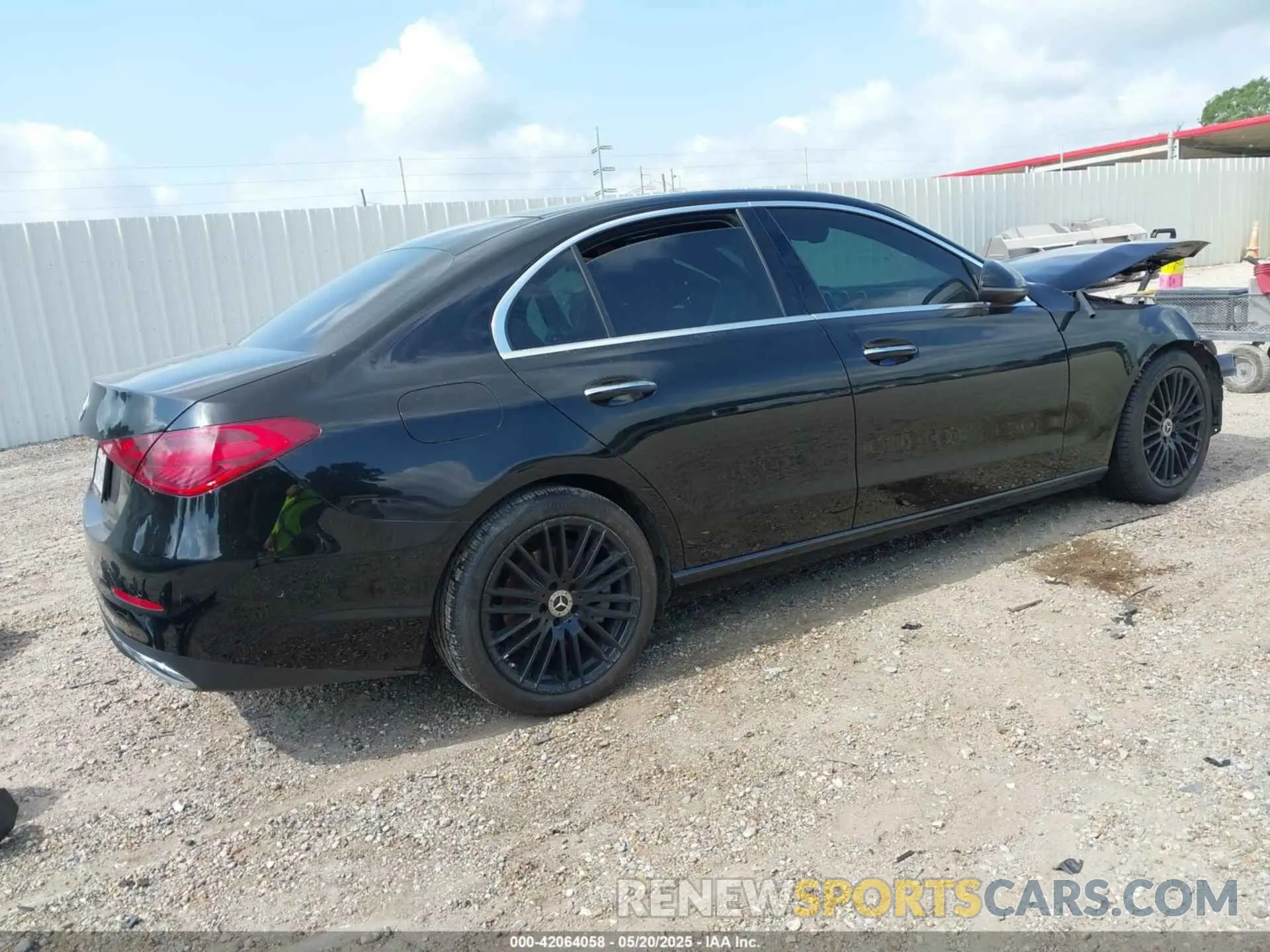 4 Photograph of a damaged car W1KAF4GB1RR172876 MERCEDES-BENZ C 300 2024