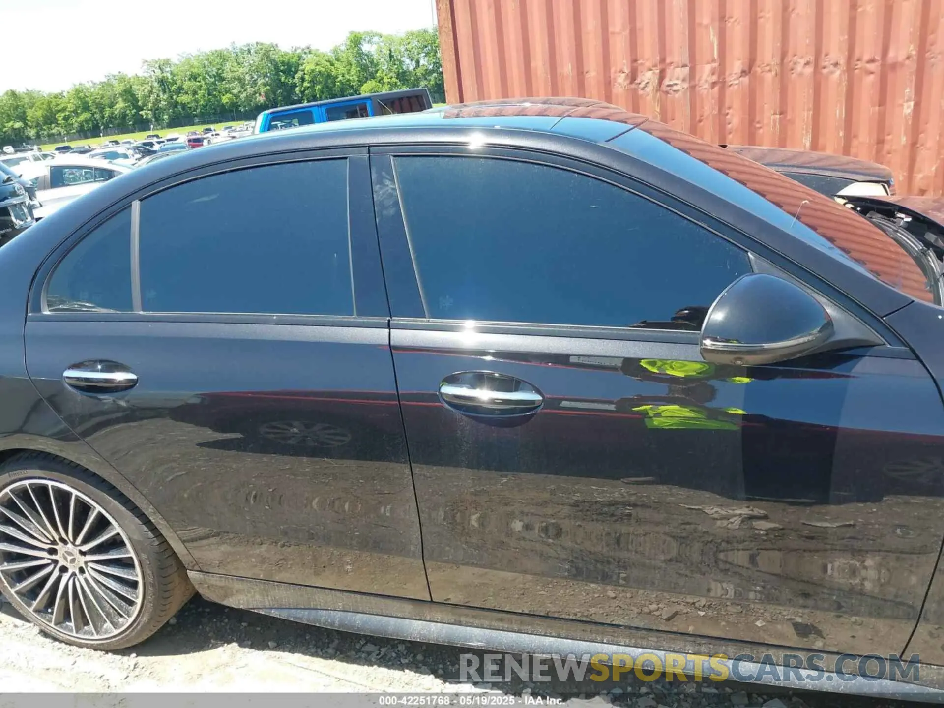 14 Photograph of a damaged car W1KAF4GB3RR226050 MERCEDES-BENZ C 300 2024