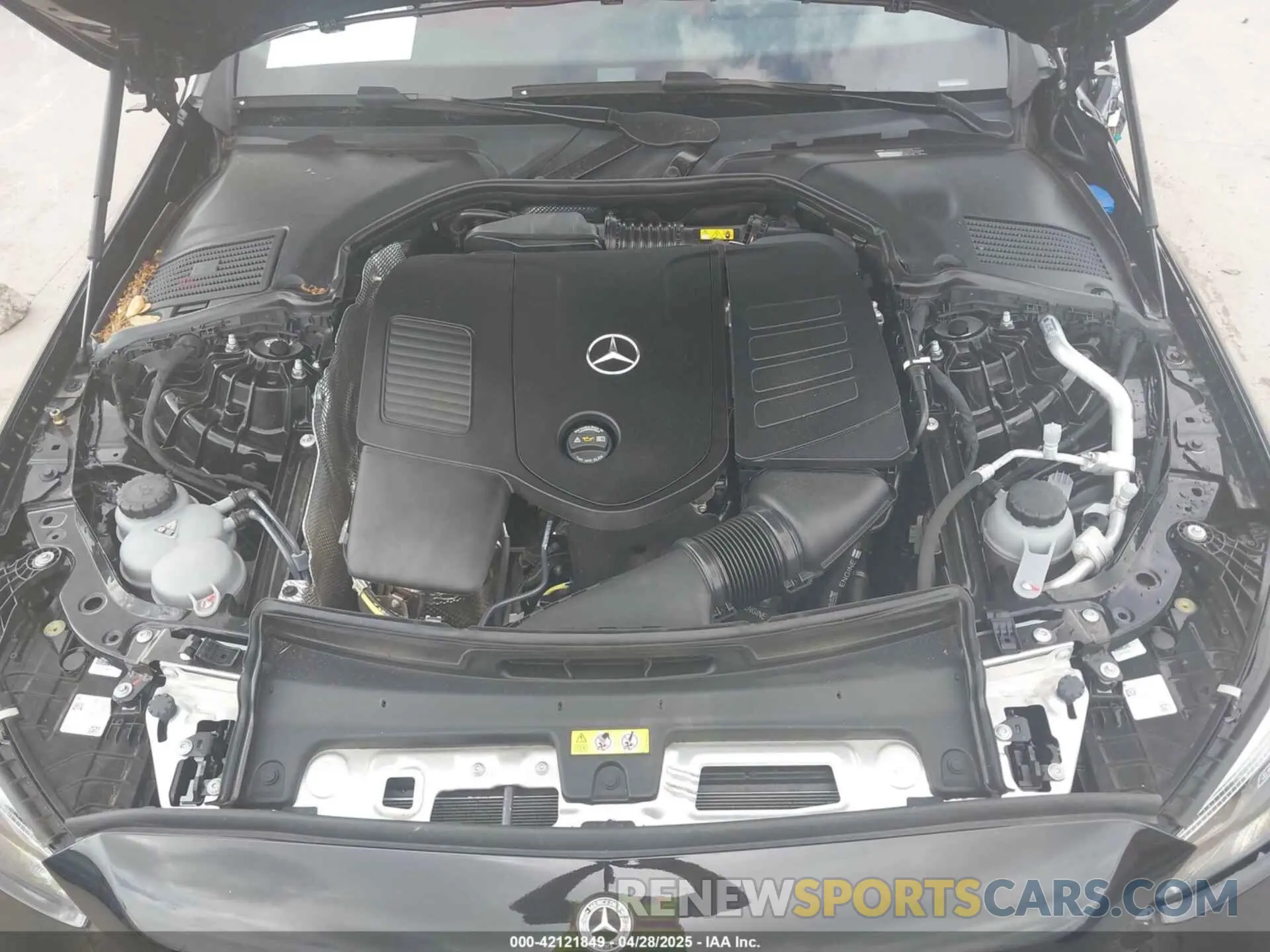 10 Photograph of a damaged car W1KAF4GB3RR235704 MERCEDES-BENZ C 300 2024