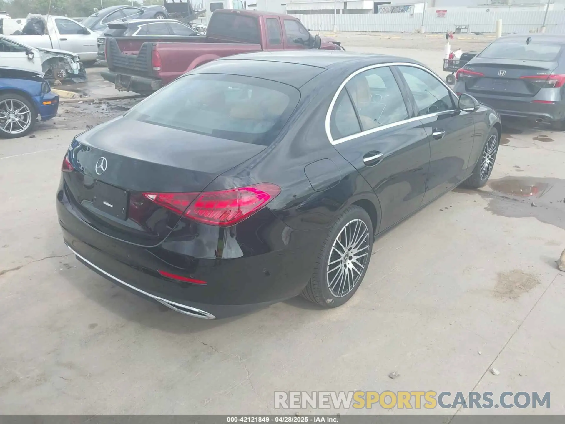 4 Photograph of a damaged car W1KAF4GB3RR235704 MERCEDES-BENZ C 300 2024