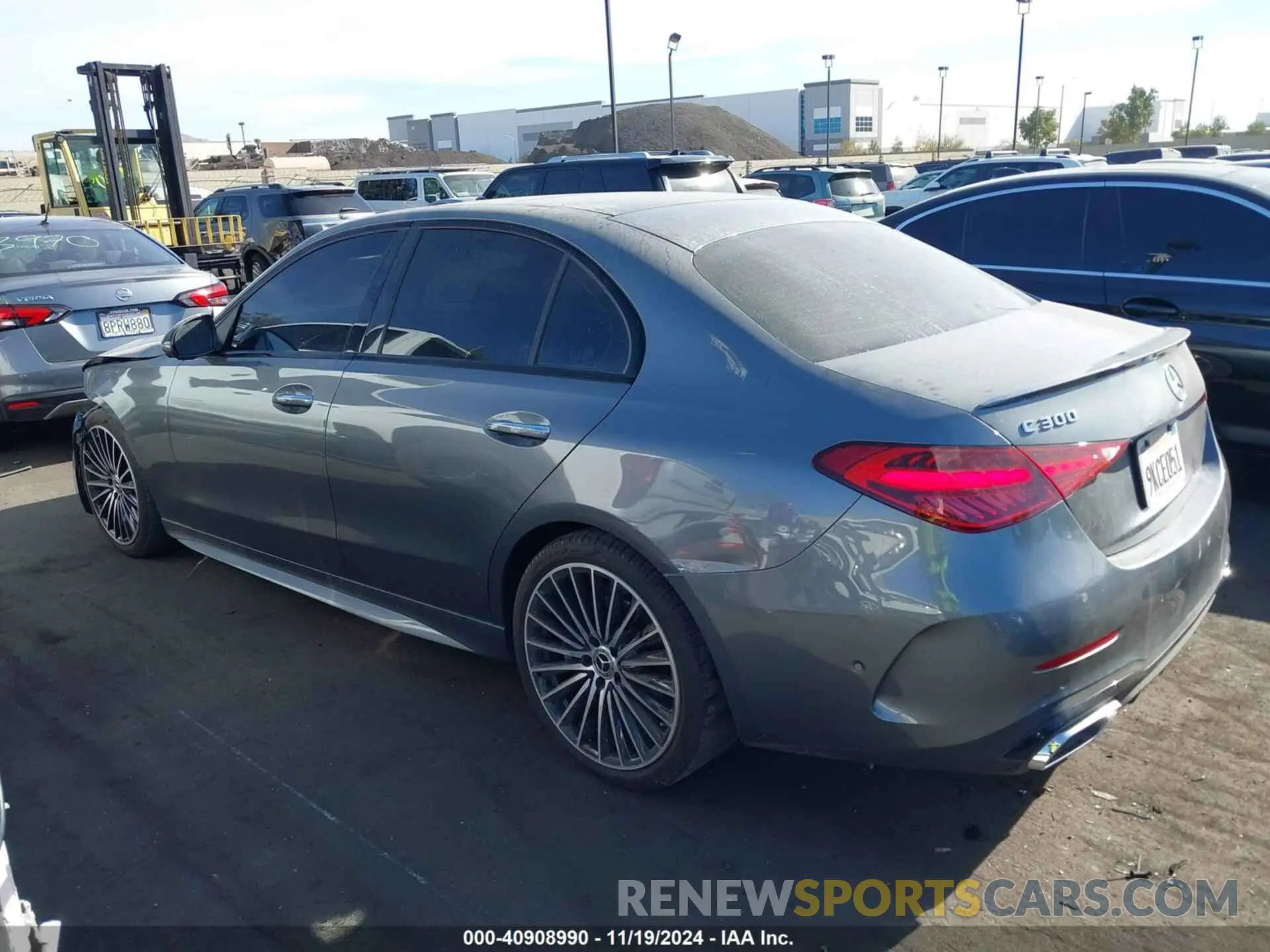 15 Photograph of a damaged car W1KAF4GB5RR166076 MERCEDES-BENZ C 300 2024