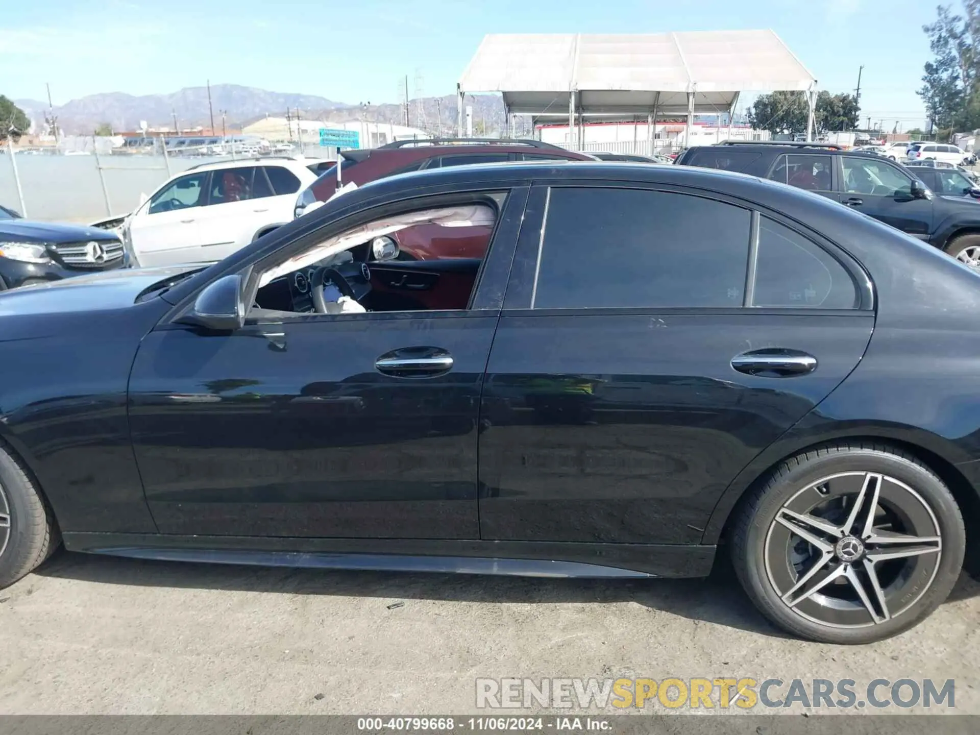 14 Photograph of a damaged car W1KAF4GB5RR208925 MERCEDES-BENZ C 300 2024