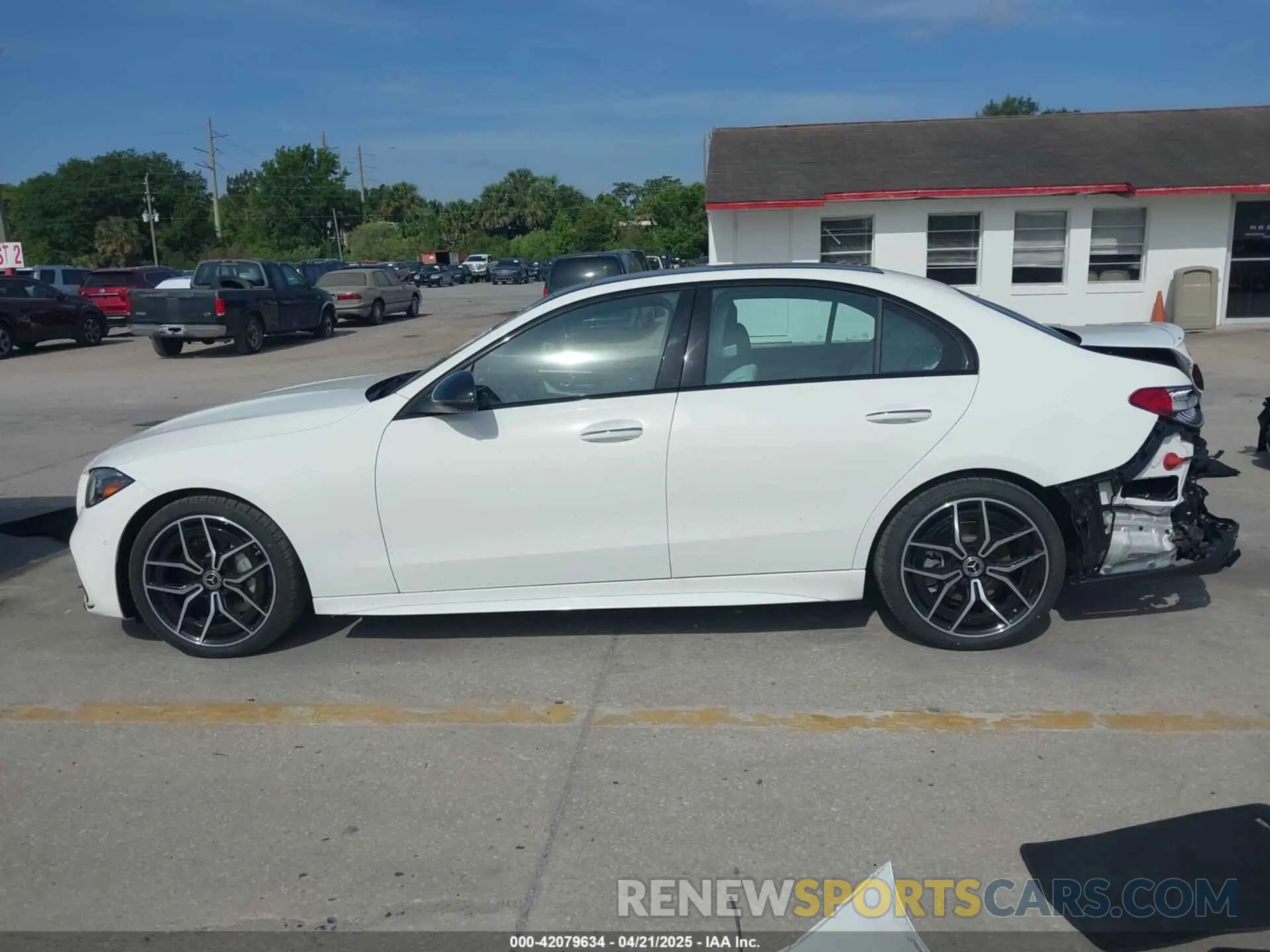 15 Photograph of a damaged car W1KAF4GB8RR227839 MERCEDES-BENZ C 300 2024