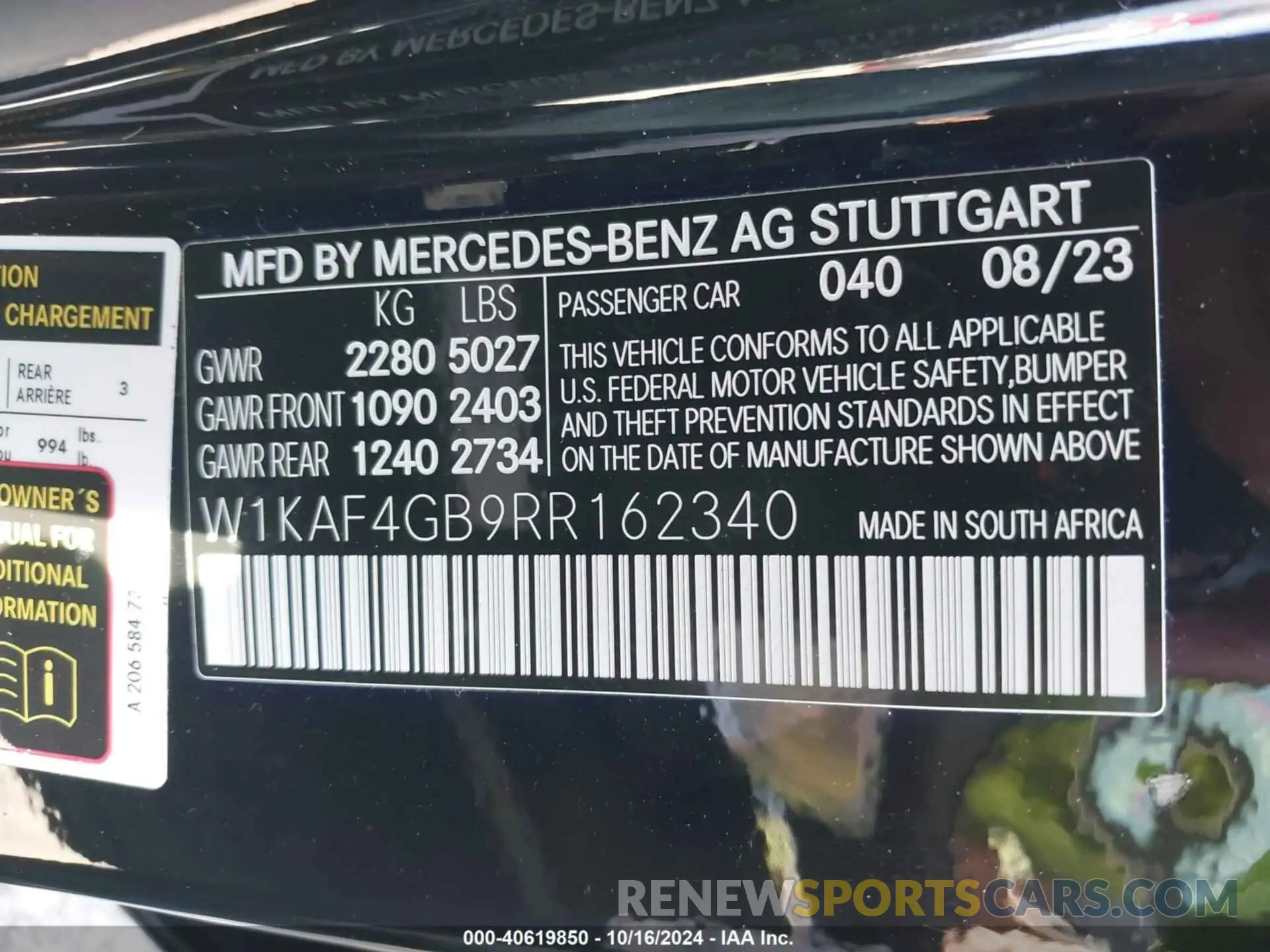 9 Photograph of a damaged car W1KAF4GB9RR162340 MERCEDES-BENZ C 300 2024