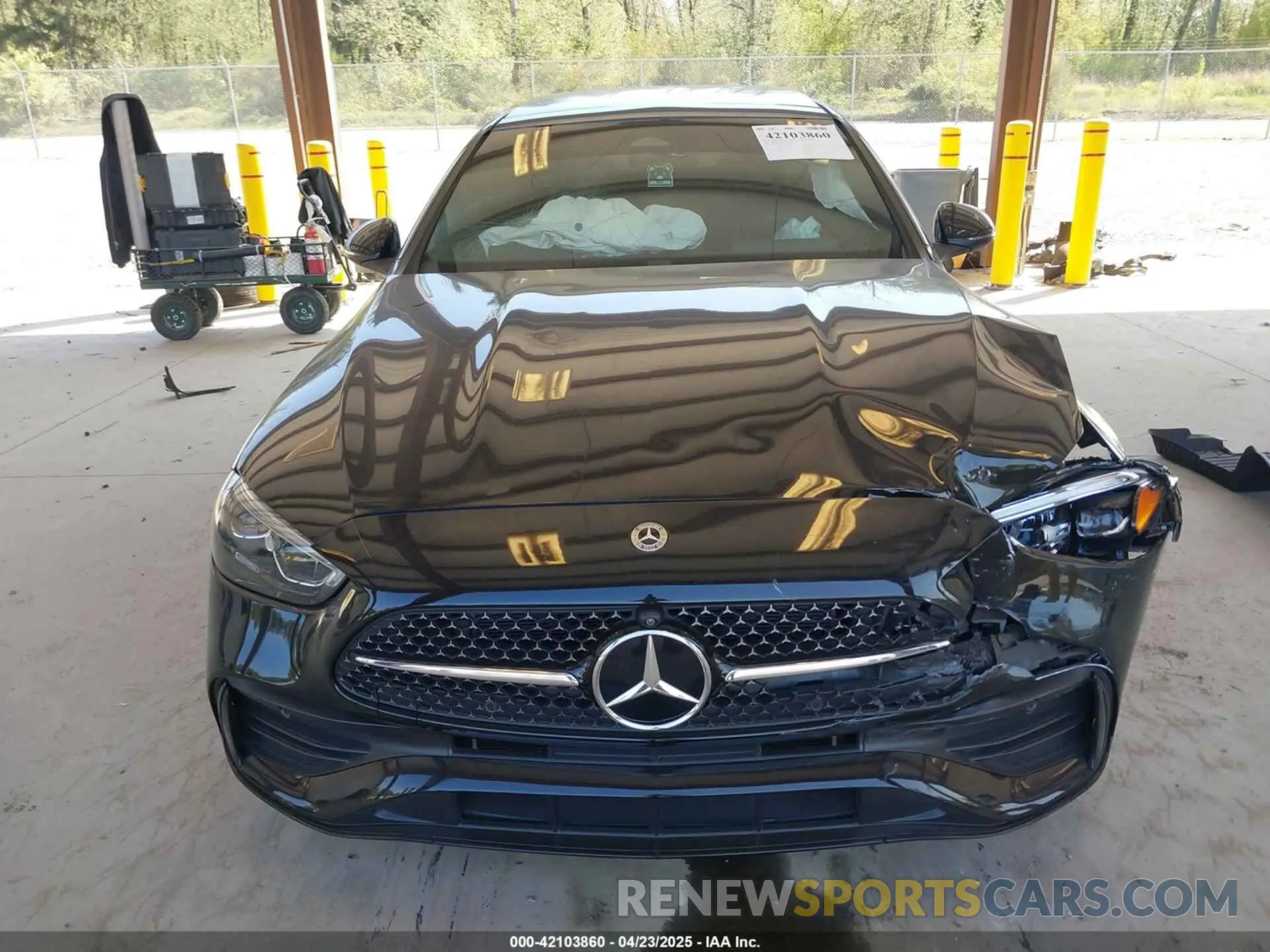 11 Photograph of a damaged car W1KAF4HB0RR160815 MERCEDES-BENZ C 300 2024