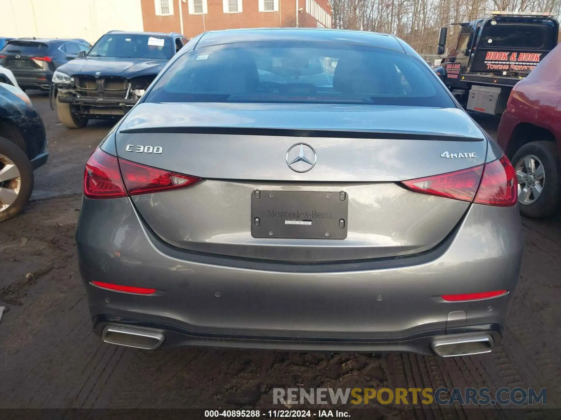 16 Photograph of a damaged car W1KAF4HB0RR183009 MERCEDES-BENZ C 300 2024