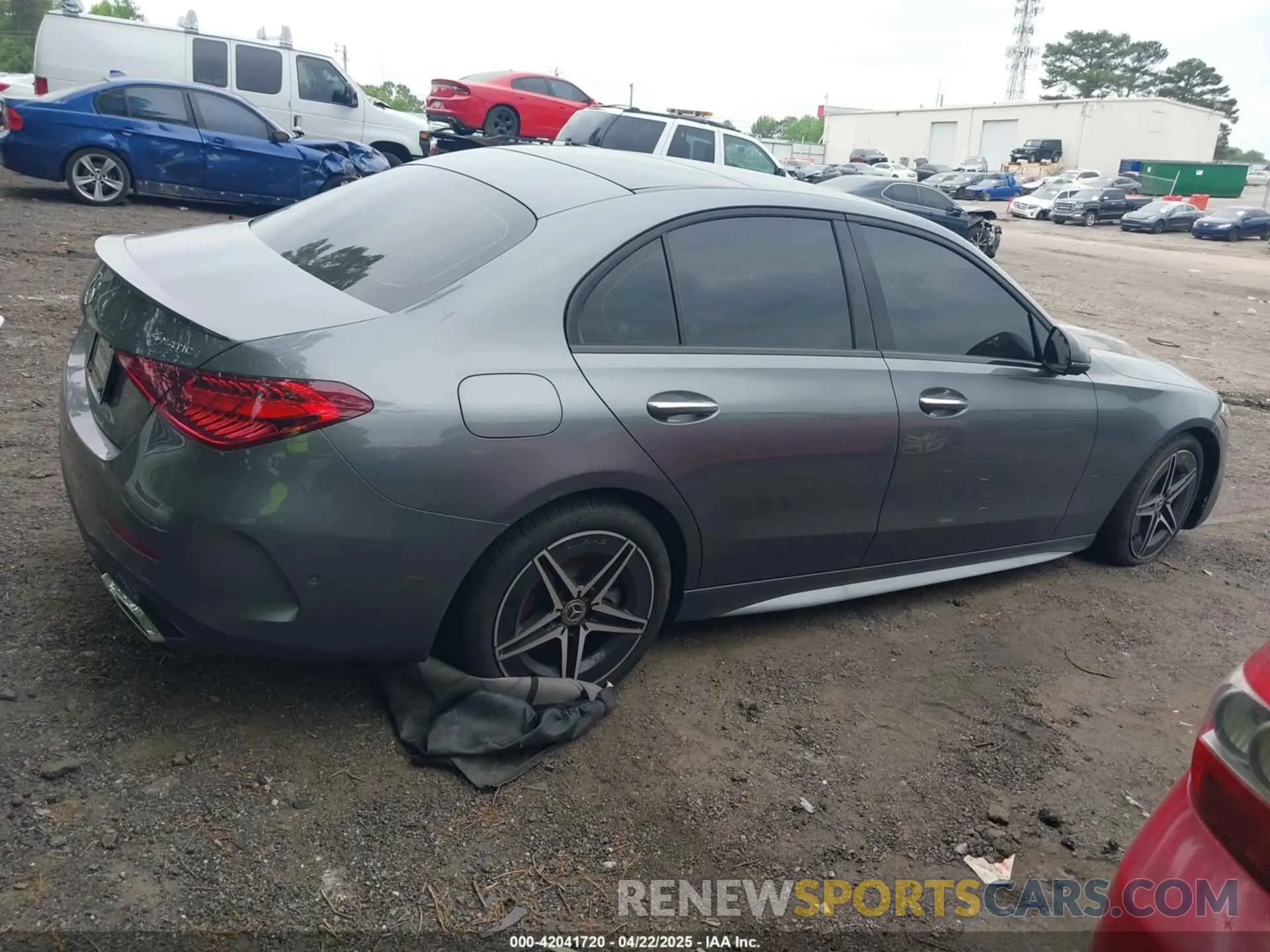 12 Photograph of a damaged car W1KAF4HB2RR204880 MERCEDES-BENZ C 300 2024