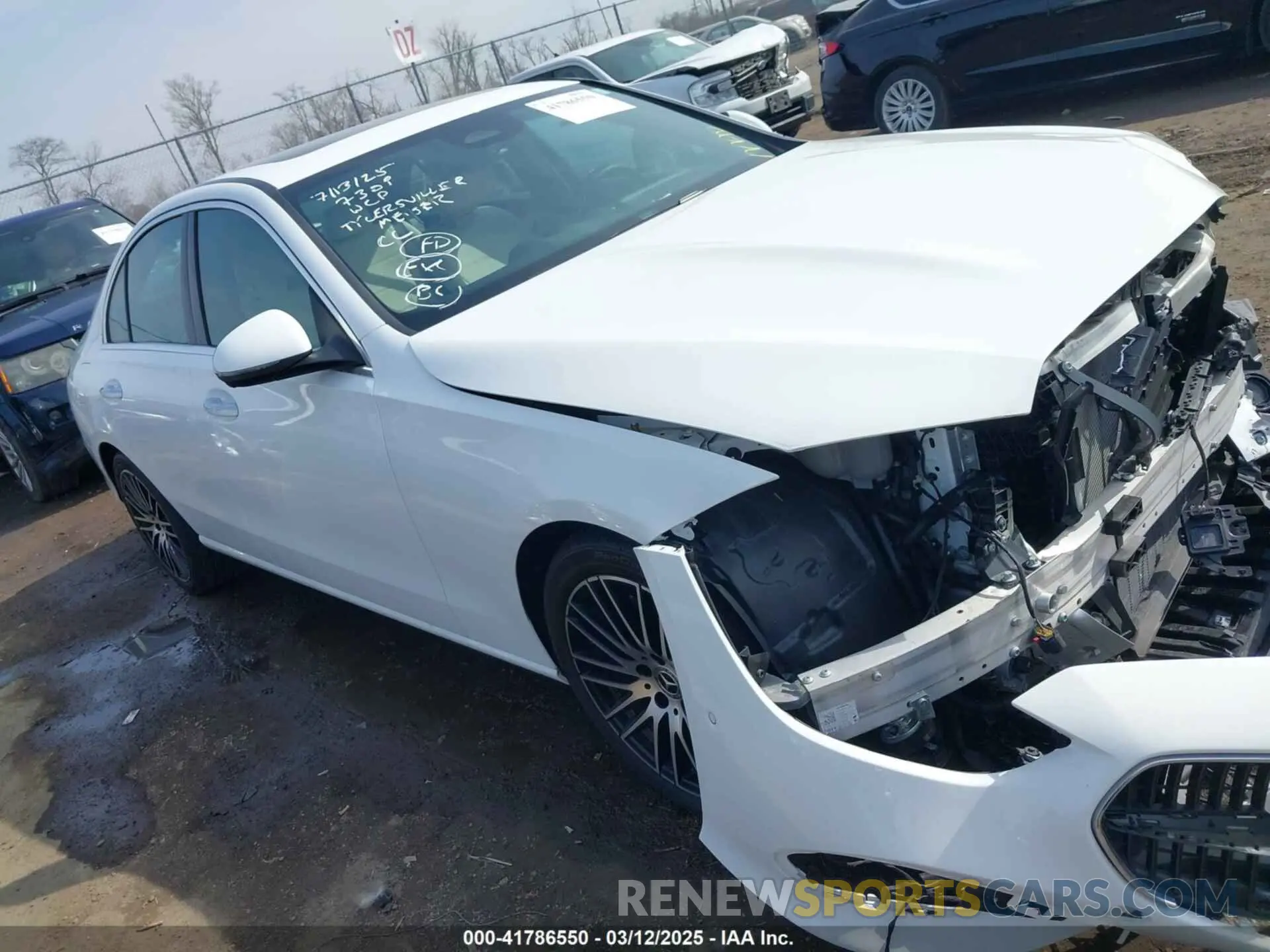 1 Photograph of a damaged car W1KAF4HB6RR160723 MERCEDES-BENZ C 300 2024