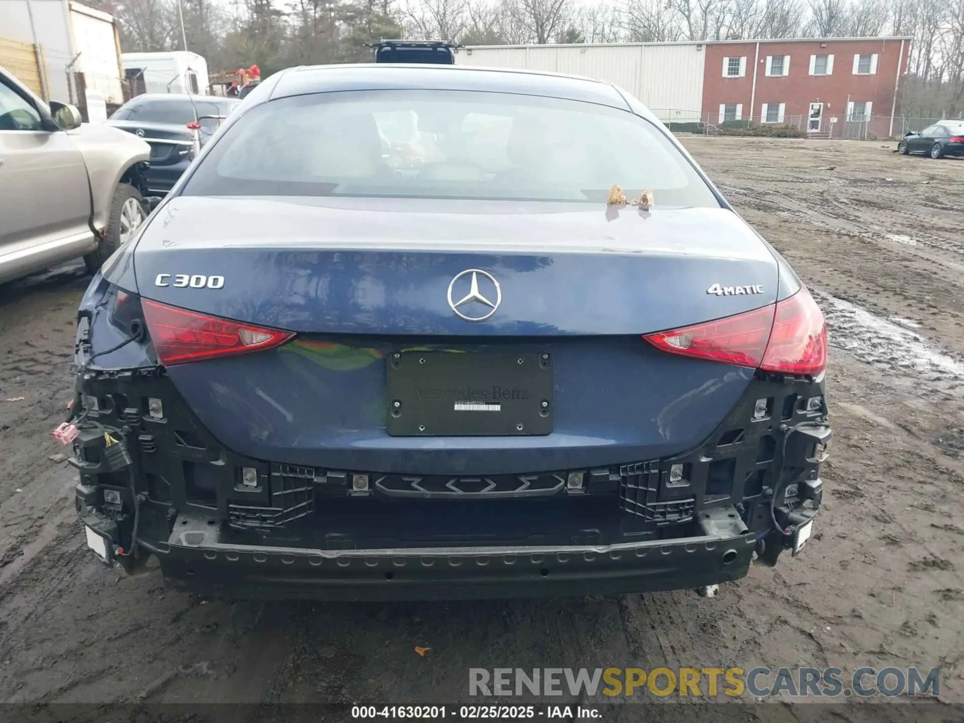 17 Photograph of a damaged car W1KAF4HB6RR223965 MERCEDES-BENZ C 300 2024