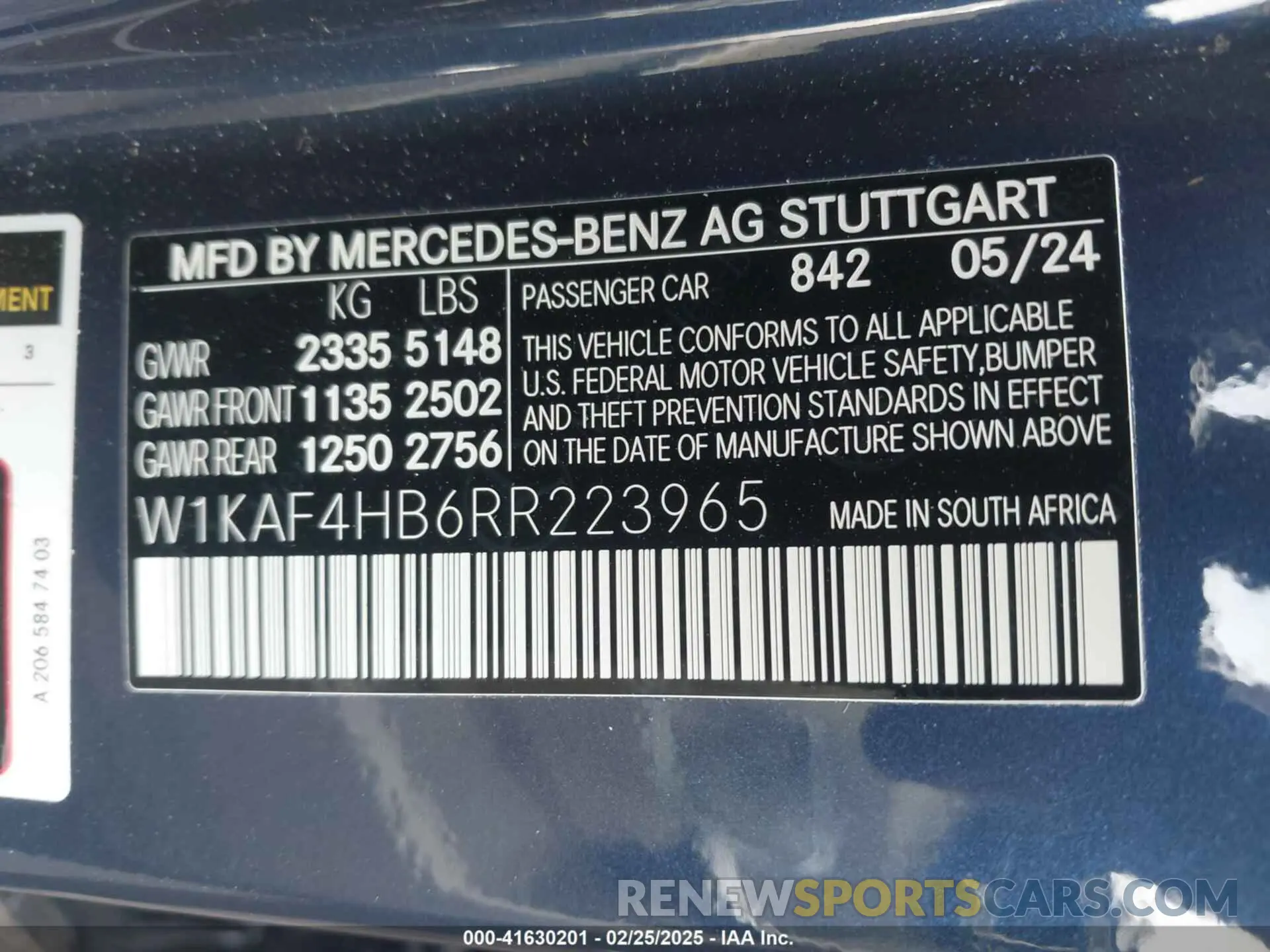 9 Photograph of a damaged car W1KAF4HB6RR223965 MERCEDES-BENZ C 300 2024