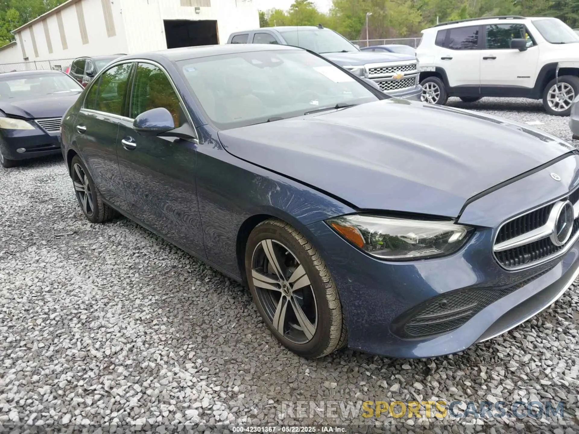 1 Photograph of a damaged car W1KAF4HB7RR224770 MERCEDES-BENZ C 300 2024
