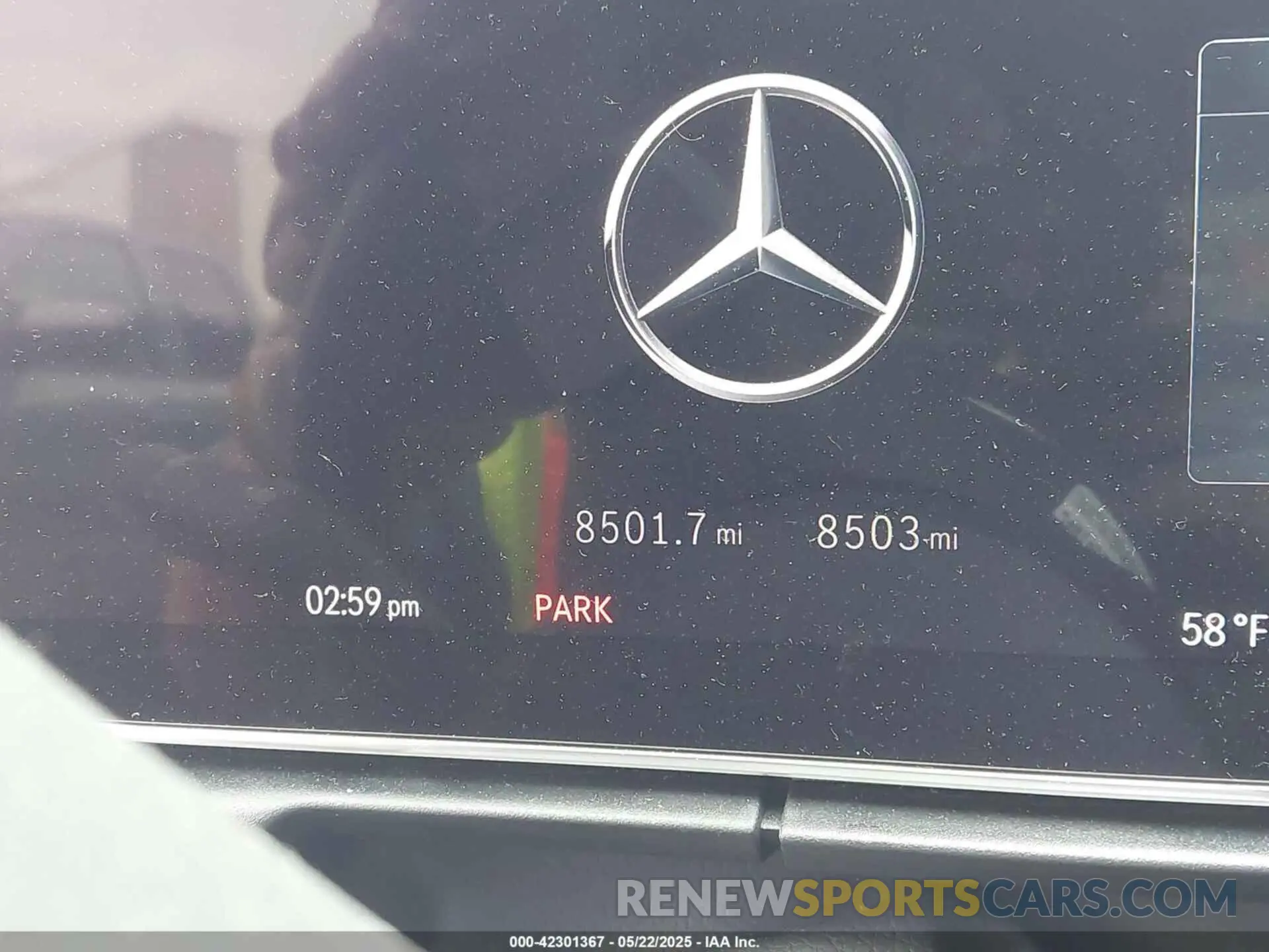 7 Photograph of a damaged car W1KAF4HB7RR224770 MERCEDES-BENZ C 300 2024