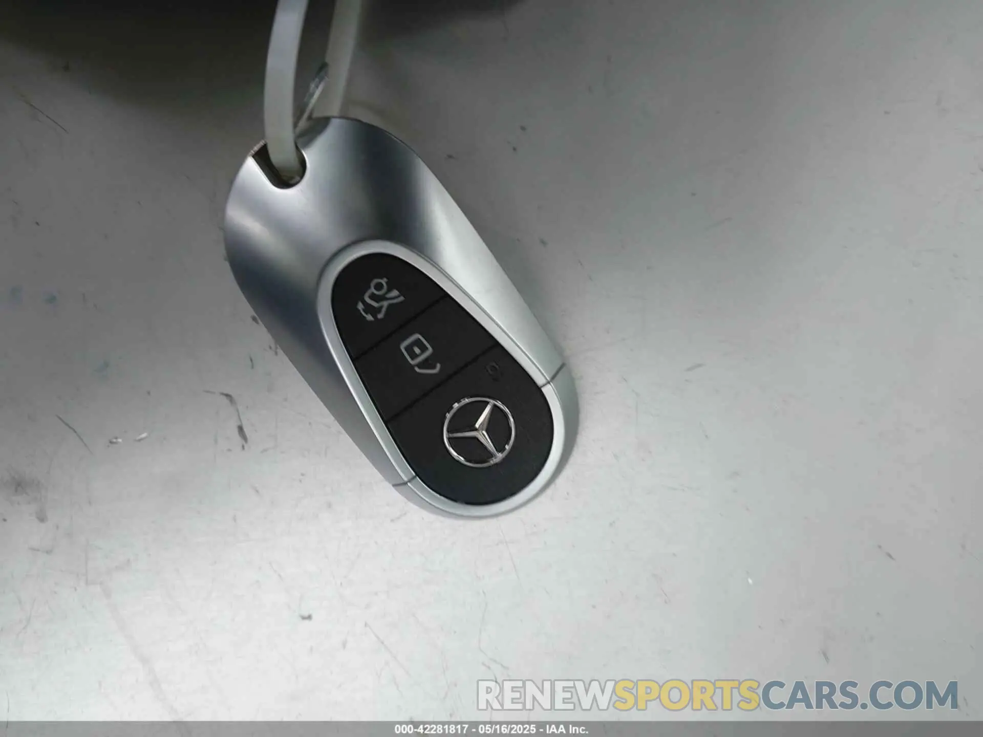 11 Photograph of a damaged car W1KAF4GB0SR246262 MERCEDES-BENZ C 300 2025