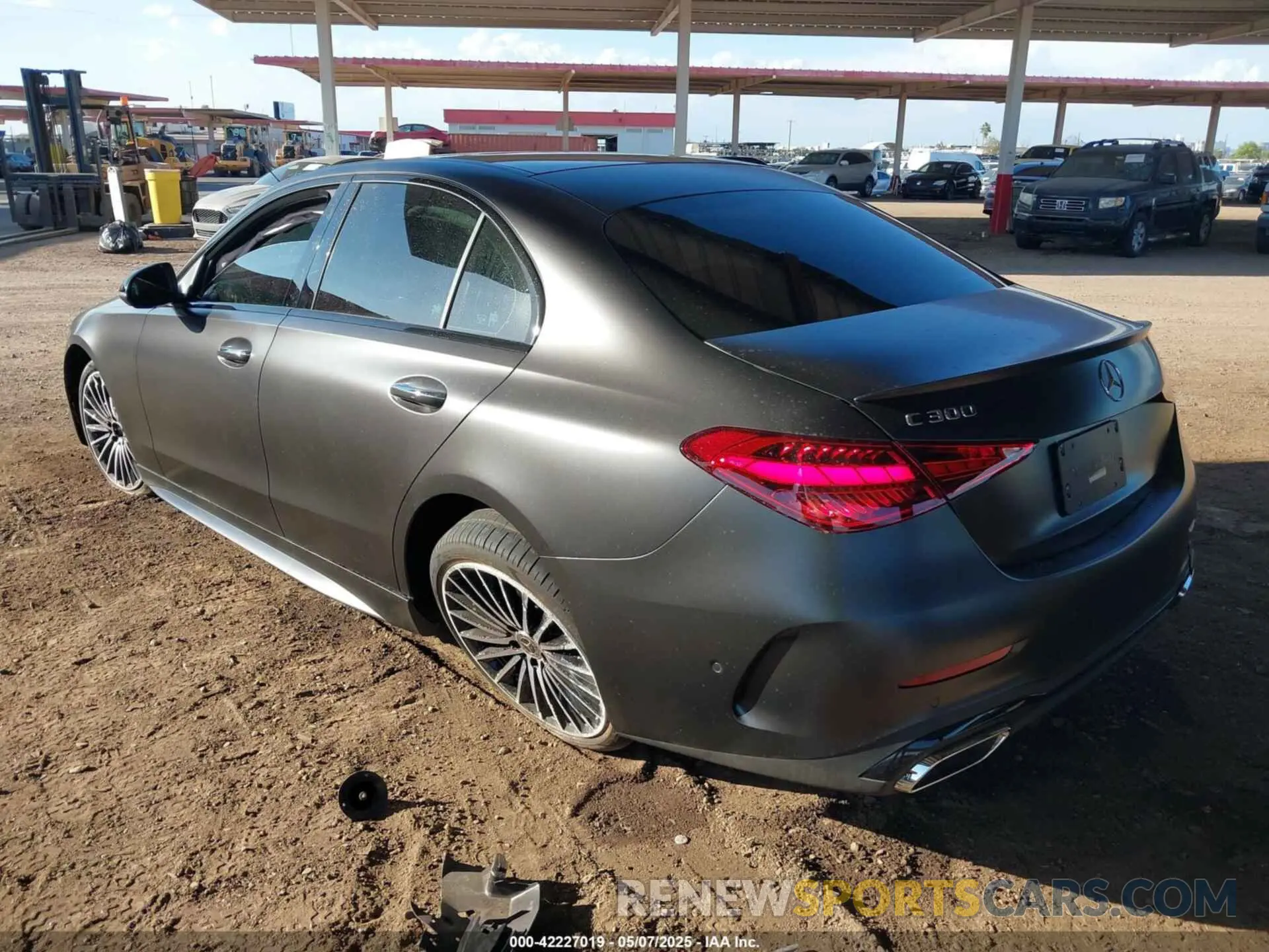 3 Photograph of a damaged car W1KAF4GB2SR252600 MERCEDES-BENZ C 300 2025