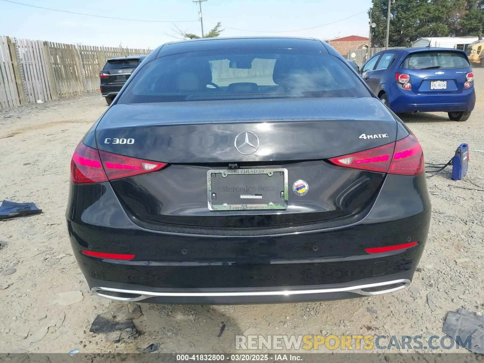 17 Photograph of a damaged car W1KAF4HB7SR253109 MERCEDES-BENZ C 300 2025