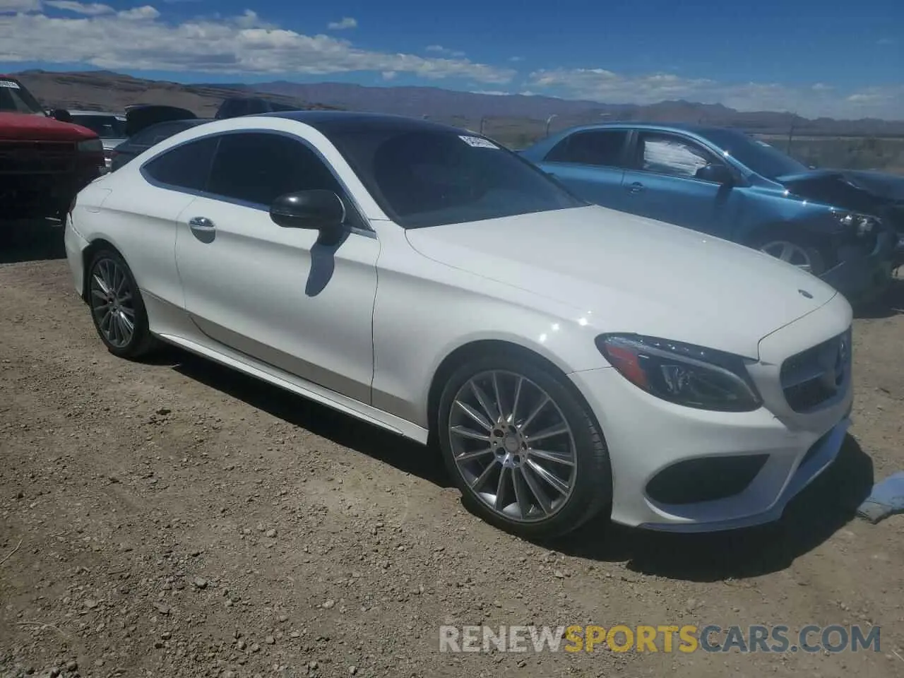 4 Photograph of a damaged car WDDWJ4JB4HF494666 MERCEDES-BENZ C-CLASS 2017