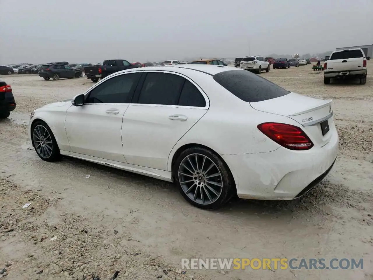 2 Photograph of a damaged car 55SWF4JB4JU273363 MERCEDES-BENZ C-CLASS 2018