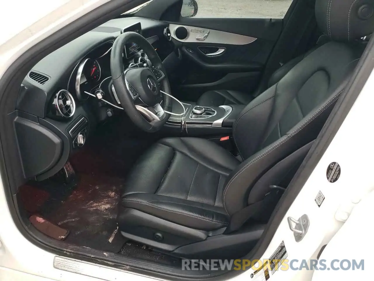 7 Photograph of a damaged car 55SWF4JB4JU273363 MERCEDES-BENZ C-CLASS 2018