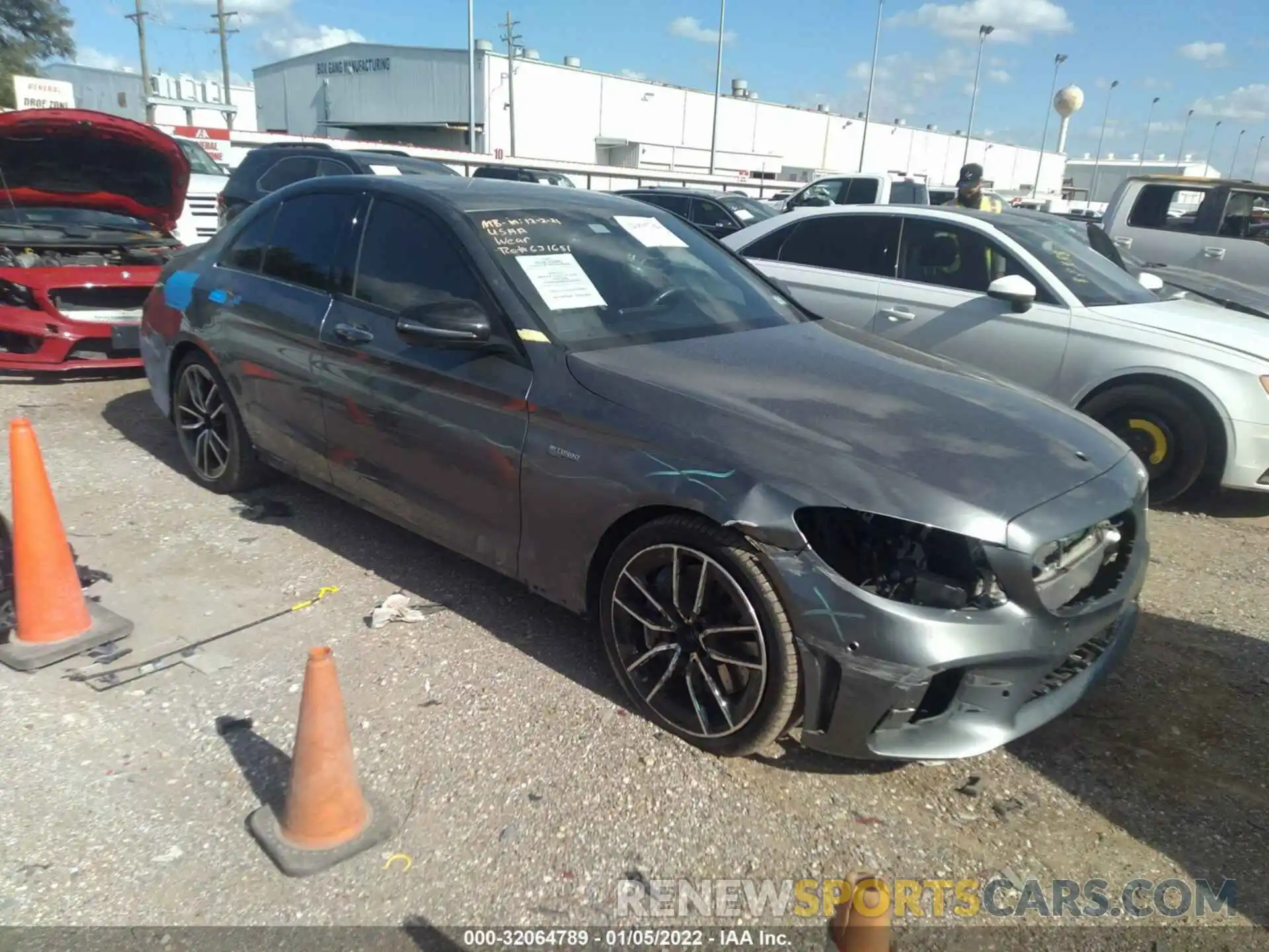 1 Photograph of a damaged car 55SWF6EB9KU285242 MERCEDES-BENZ C-CLASS 2019