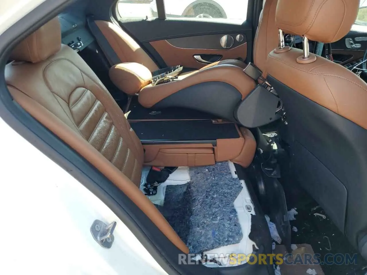 10 Photograph of a damaged car 55SWF6EBXKU293723 MERCEDES-BENZ C-CLASS 2019