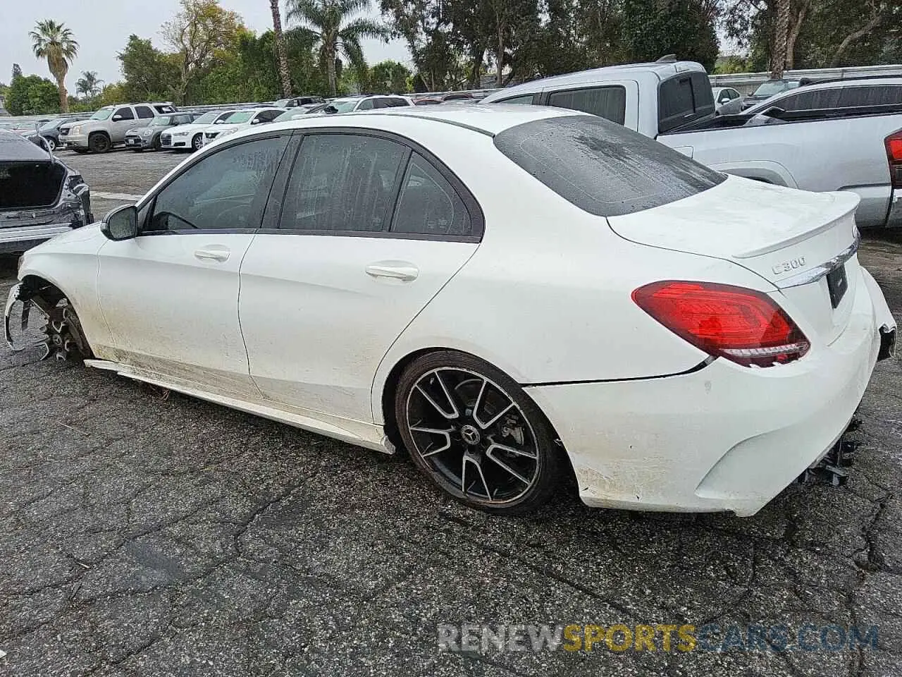 2 Photograph of a damaged car 55SWF8DB1KU292540 MERCEDES-BENZ C-CLASS 2019