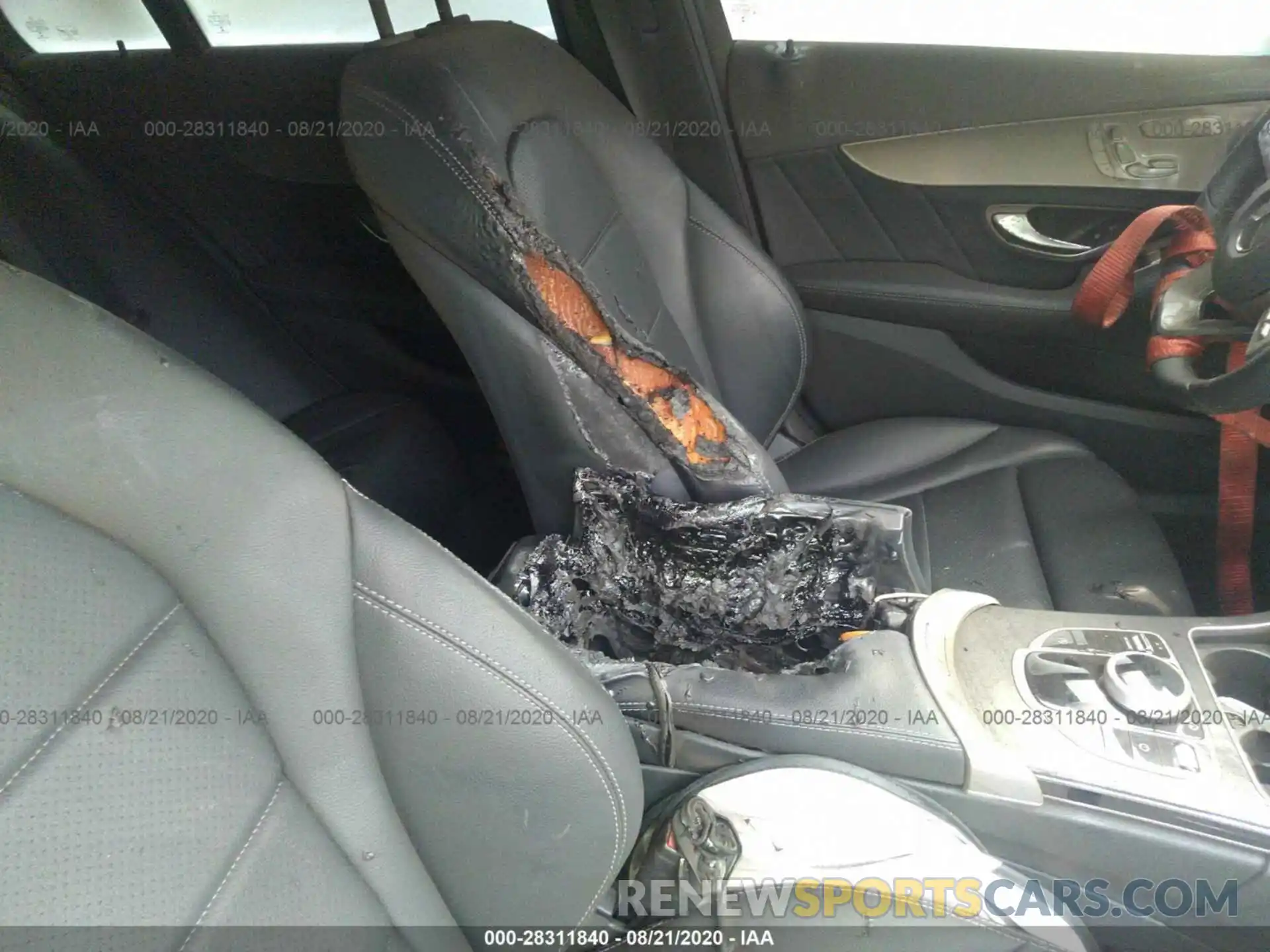 6 Photograph of a damaged car 55SWF8DB1KU307036 MERCEDES-BENZ C-CLASS 2019