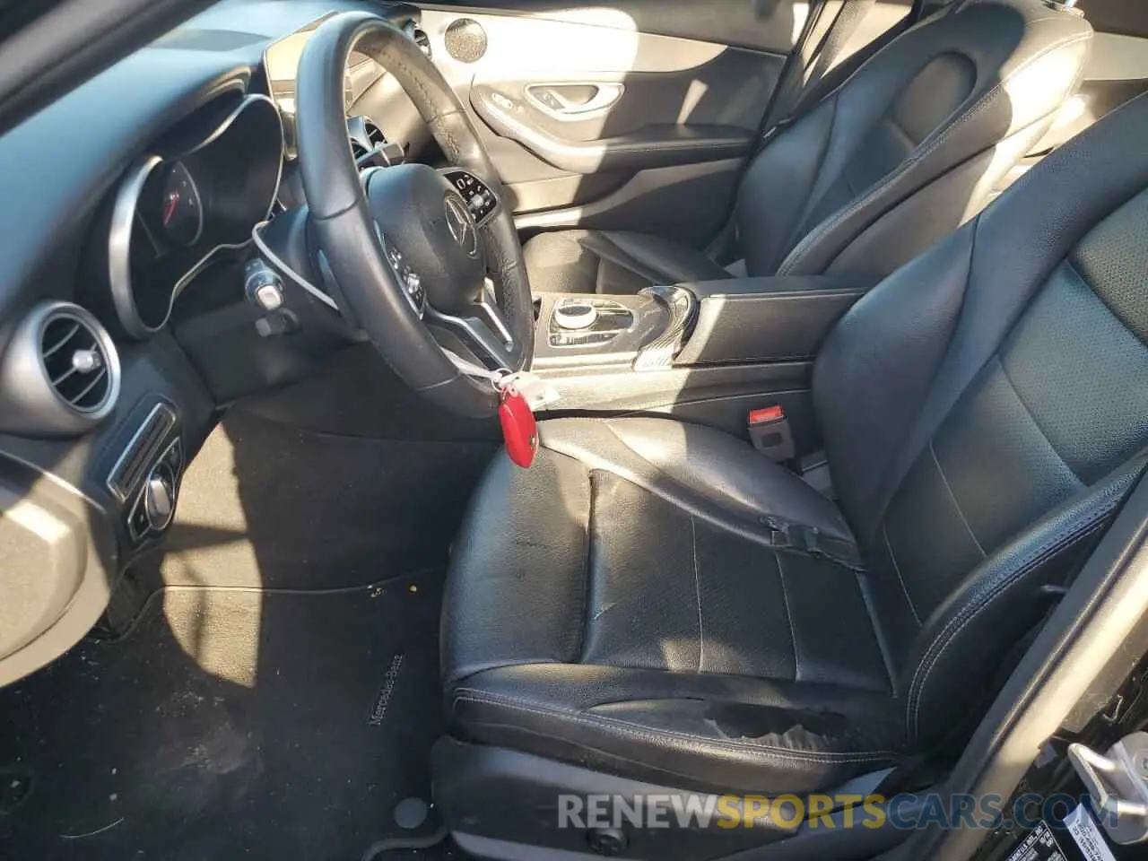 7 Photograph of a damaged car 55SWF8DB2KU286990 MERCEDES-BENZ C-CLASS 2019