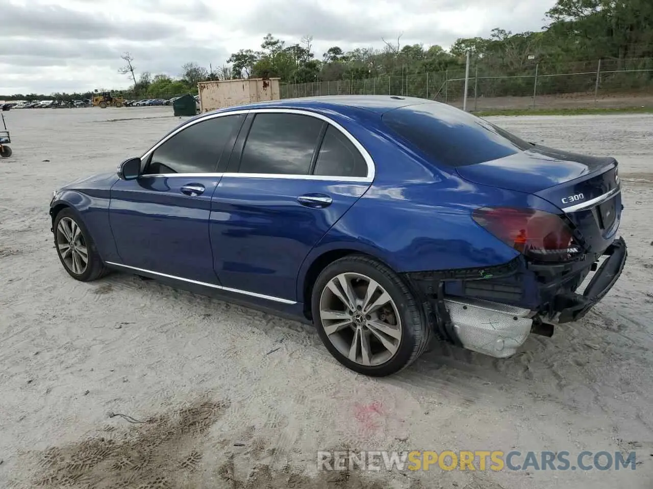 2 Photograph of a damaged car 55SWF8DB2KU295639 MERCEDES-BENZ C-CLASS 2019