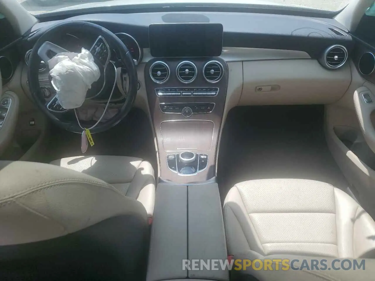 8 Photograph of a damaged car 55SWF8DB2KU307367 MERCEDES-BENZ C-CLASS 2019