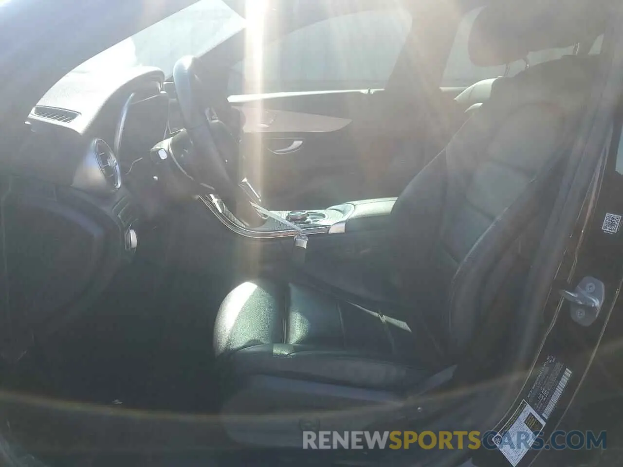 7 Photograph of a damaged car 55SWF8DB2KU316473 MERCEDES-BENZ C-CLASS 2019