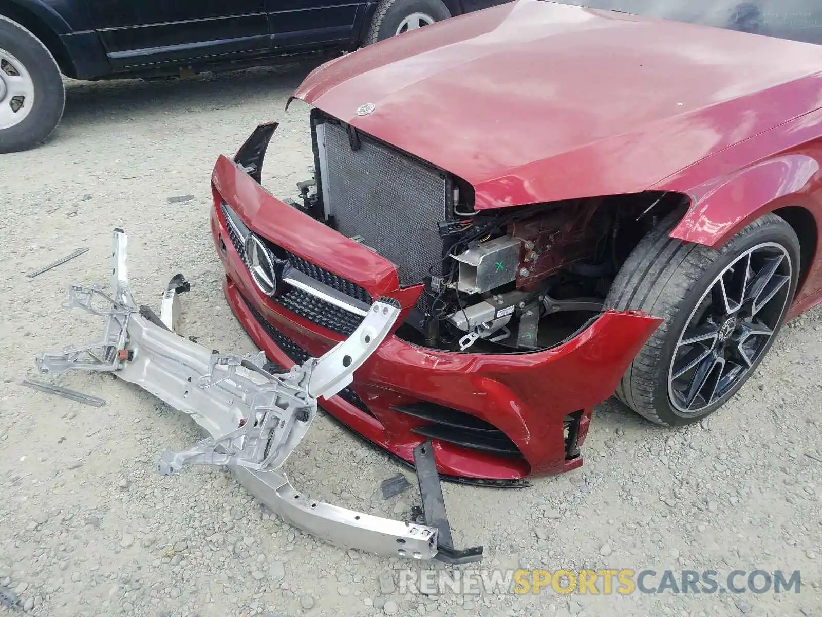 9 Photograph of a damaged car 55SWF8DB3KU305126 MERCEDES-BENZ C CLASS 2019