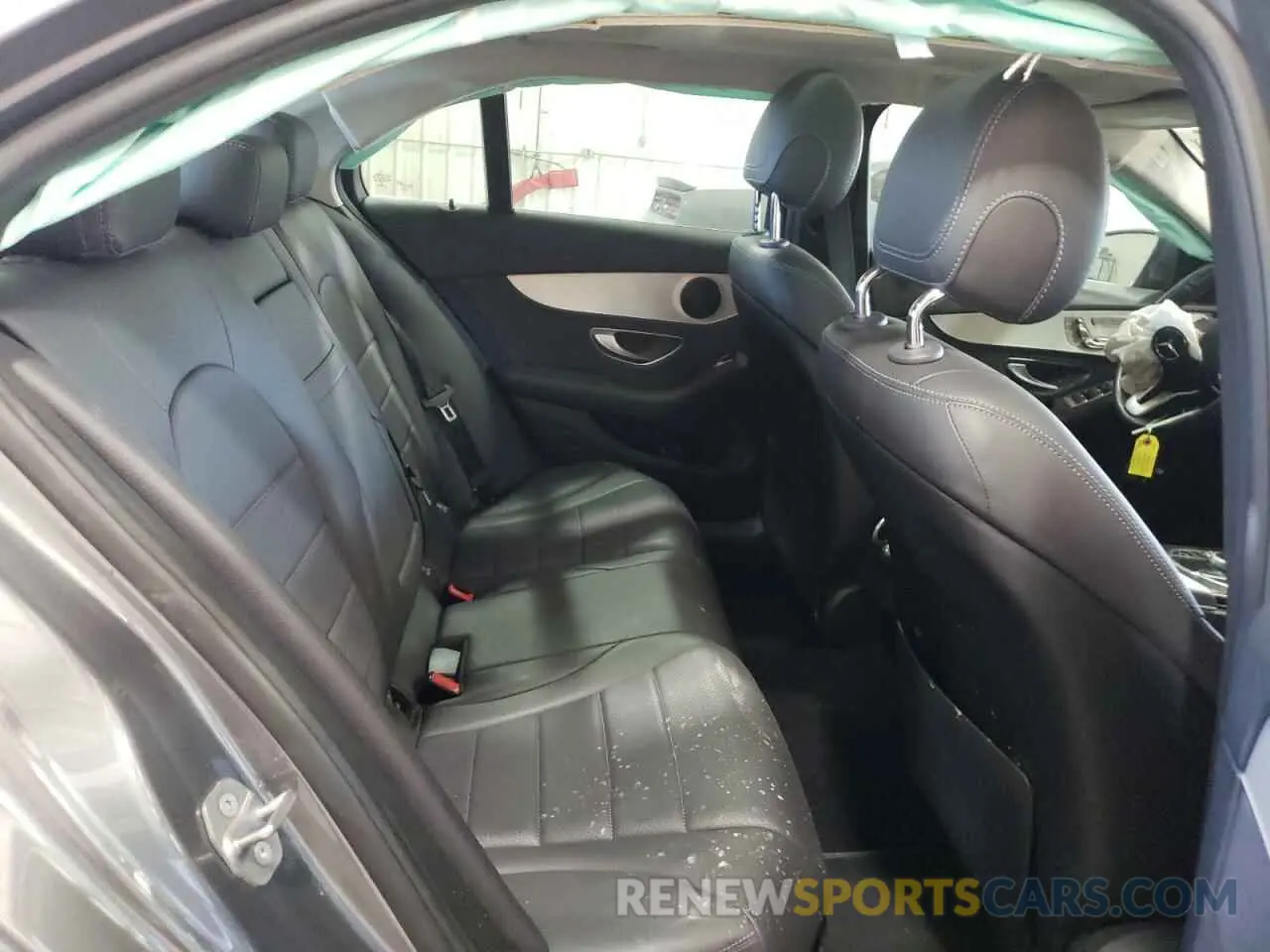 10 Photograph of a damaged car 55SWF8DB3KU321116 MERCEDES-BENZ C-CLASS 2019