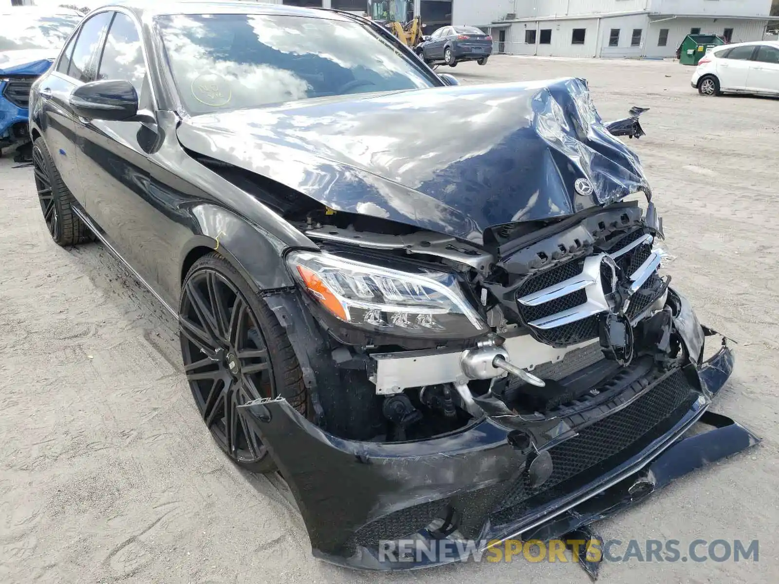 1 Photograph of a damaged car 55SWF8DB4KU303501 MERCEDES-BENZ C CLASS 2019