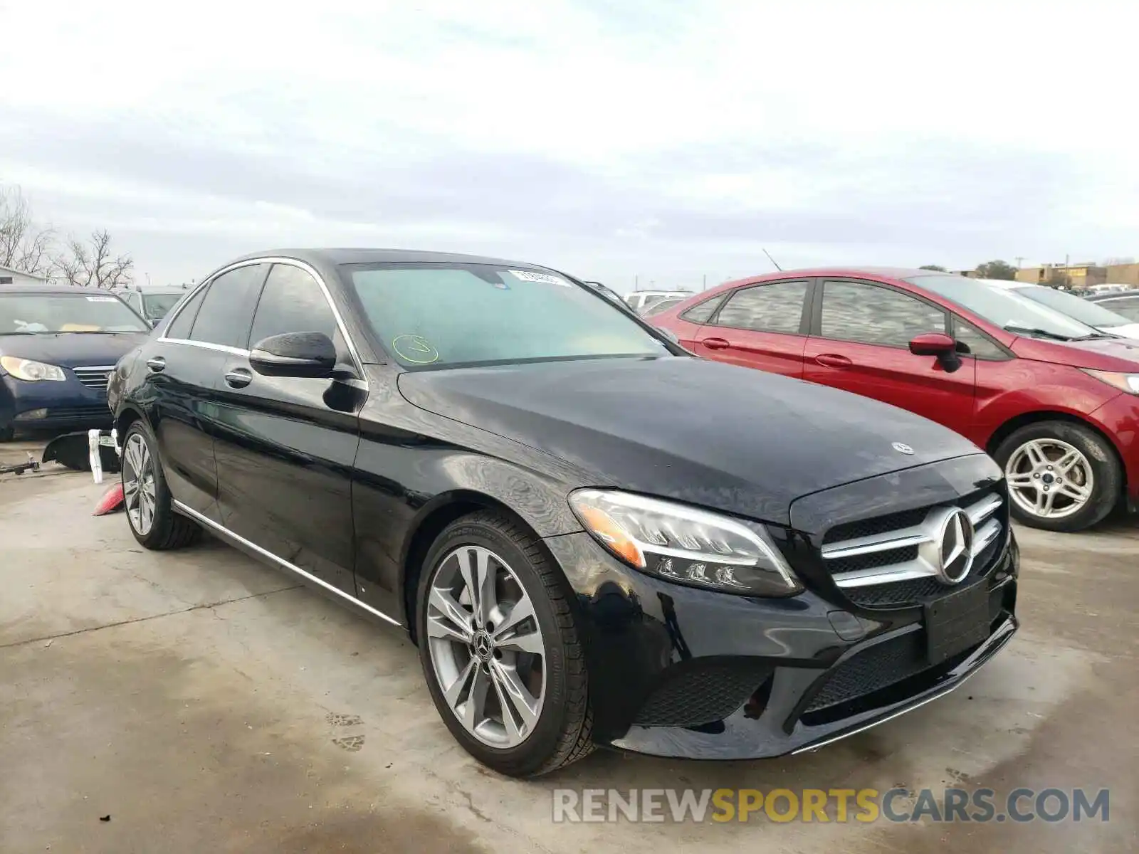 1 Photograph of a damaged car 55SWF8DB4KU314188 MERCEDES-BENZ C CLASS 2019